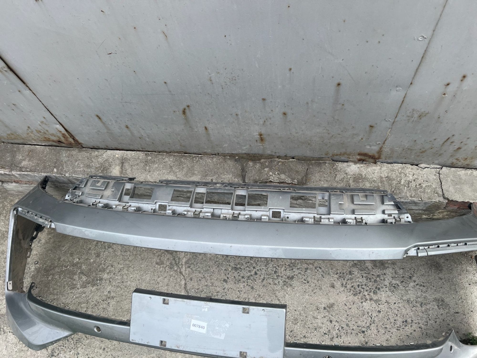 https://gcs.partsauto.market/rn-stockpro.appspot.com/thmbs/userImages/74b999aff9da8d5a09f9ff26dc196135/part/0391585d-dee9-4548-83b3-06a6084ac2fb_1750442929522.jpg