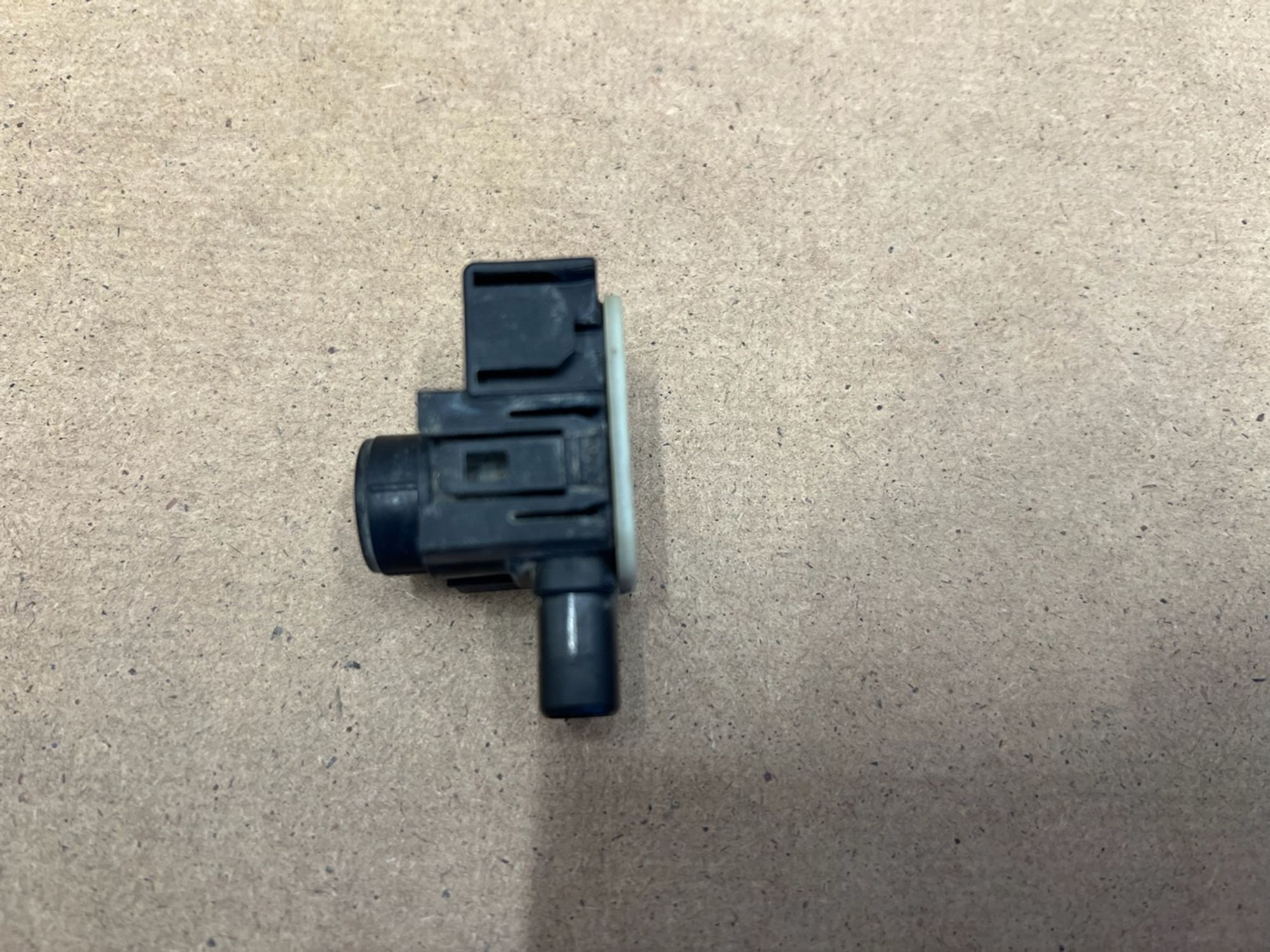 https://gcs.partsauto.market/rn-stockpro.appspot.com/thmbs/userImages/74b999aff9da8d5a09f9ff26dc196135/part/042da2ec-8d71-4df4-b28b-05d5db70e42e_1741281926534.jpg