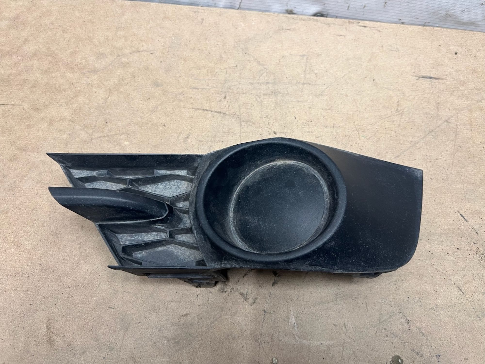 https://gcs.partsauto.market/rn-stockpro.appspot.com/thmbs/userImages/74b999aff9da8d5a09f9ff26dc196135/part/04aa61a5-9e11-4555-a24f-c401a660af78_1744301984969.jpg