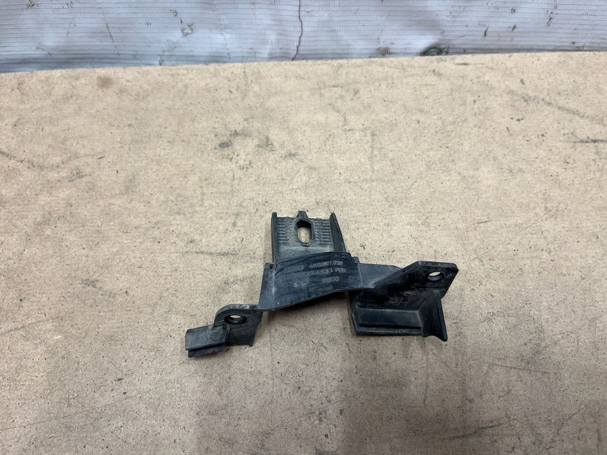 https://gcs.partsauto.market/rn-stockpro.appspot.com/thmbs/userImages/74b999aff9da8d5a09f9ff26dc196135/part/053c7b95-5b54-4cdc-9914-fd377ba995bc_1746163337683.jpg