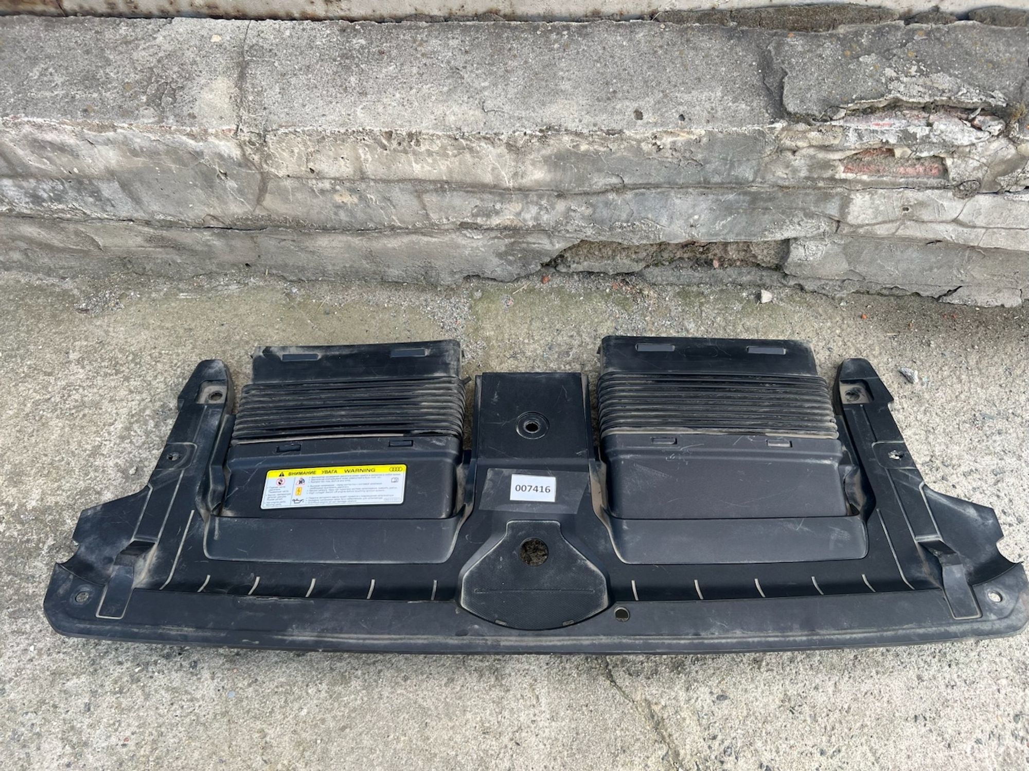 https://gcs.partsauto.market/rn-stockpro.appspot.com/thmbs/userImages/74b999aff9da8d5a09f9ff26dc196135/part/0622398d-07d3-4f85-87d7-fad3f37ee4dc_1749230785145.jpg