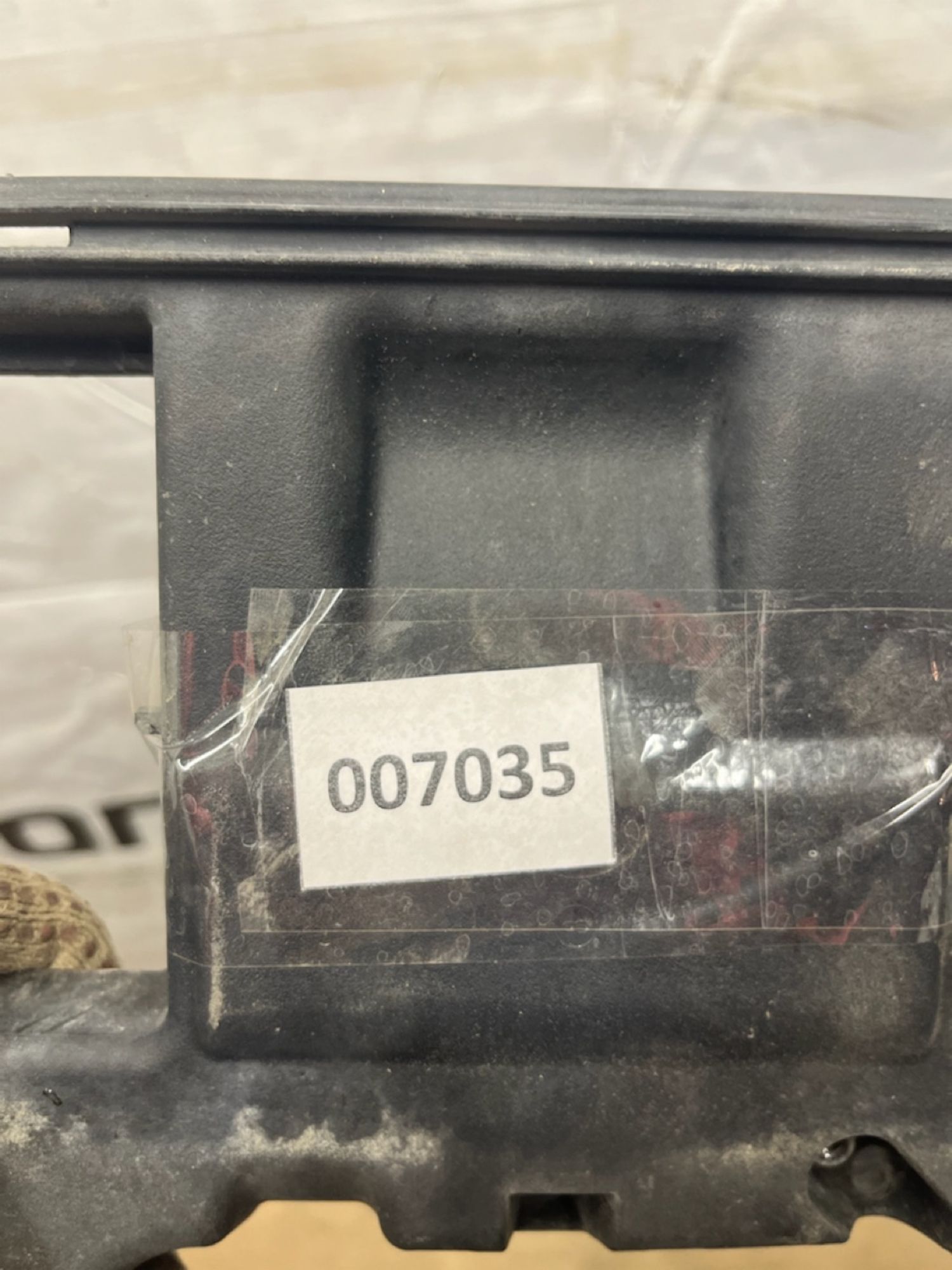 https://gcs.partsauto.market/rn-stockpro.appspot.com/thmbs/userImages/74b999aff9da8d5a09f9ff26dc196135/part/07d0499d-46f7-4e2c-9b9c-f8266e5895c4_1745582685291.jpg