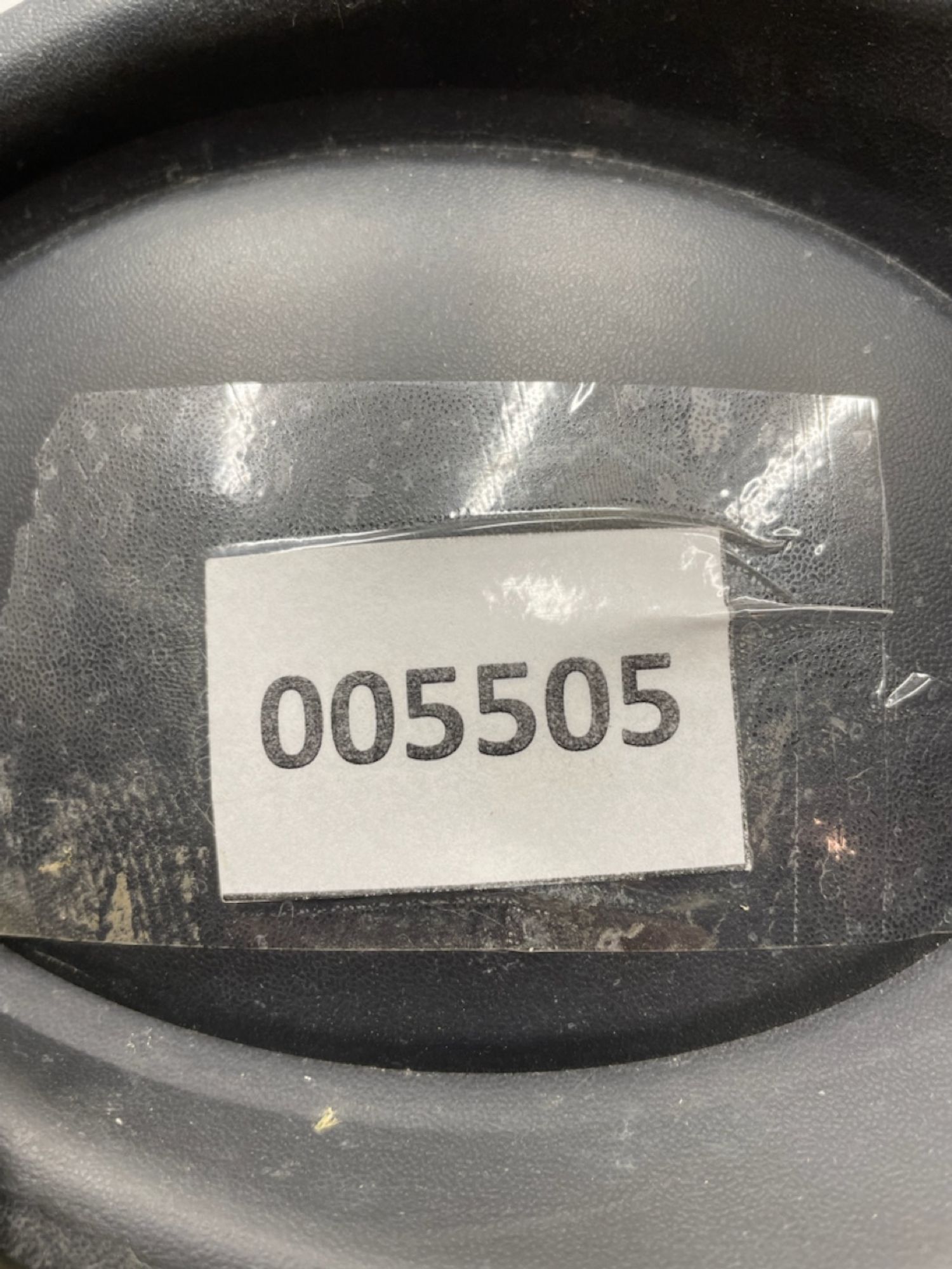 https://gcs.partsauto.market/rn-stockpro.appspot.com/thmbs/userImages/74b999aff9da8d5a09f9ff26dc196135/part/0884608f-a973-4ea9-981a-f40374f589eb_1735205915938.jpg