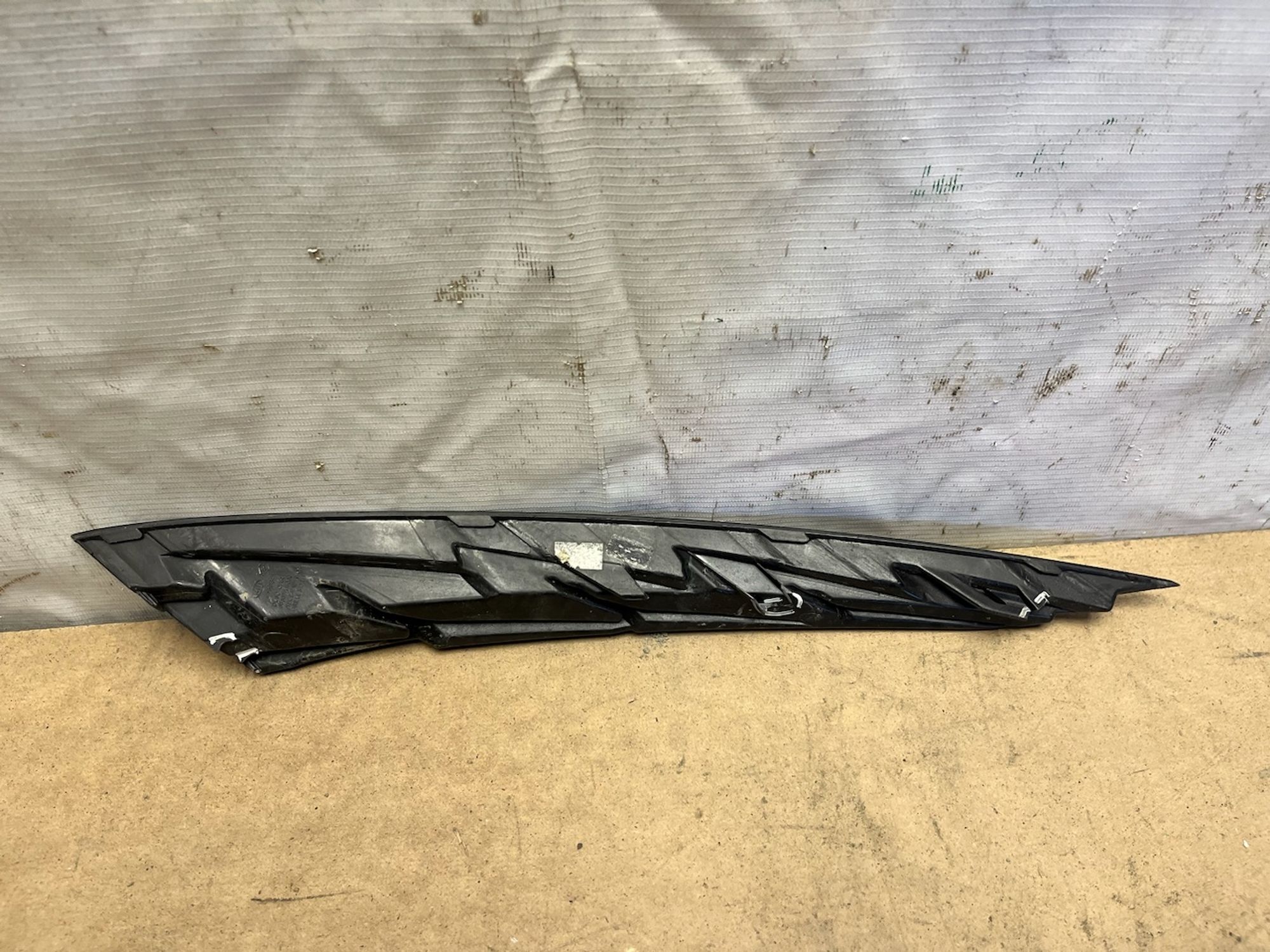 https://gcs.partsauto.market/rn-stockpro.appspot.com/thmbs/userImages/74b999aff9da8d5a09f9ff26dc196135/part/0c801c0f-e245-4a6b-9462-39b7f08a7d89_1748065593927.jpg
