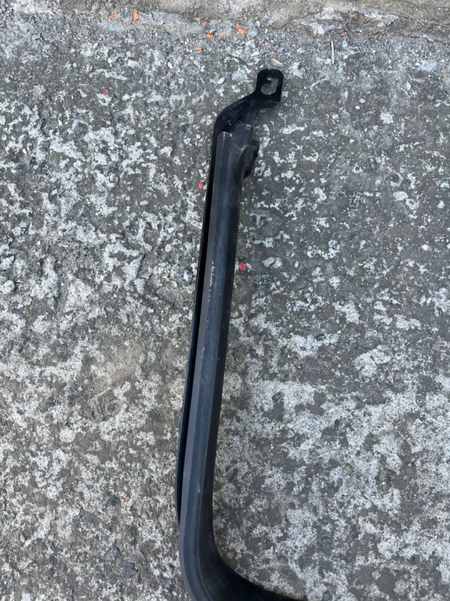 https://gcs.partsauto.market/rn-stockpro.appspot.com/thmbs/userImages/74b999aff9da8d5a09f9ff26dc196135/part/0e0e085d-436b-4a90-afe7-2fc0ac4e3dae_1748000629551.jpg