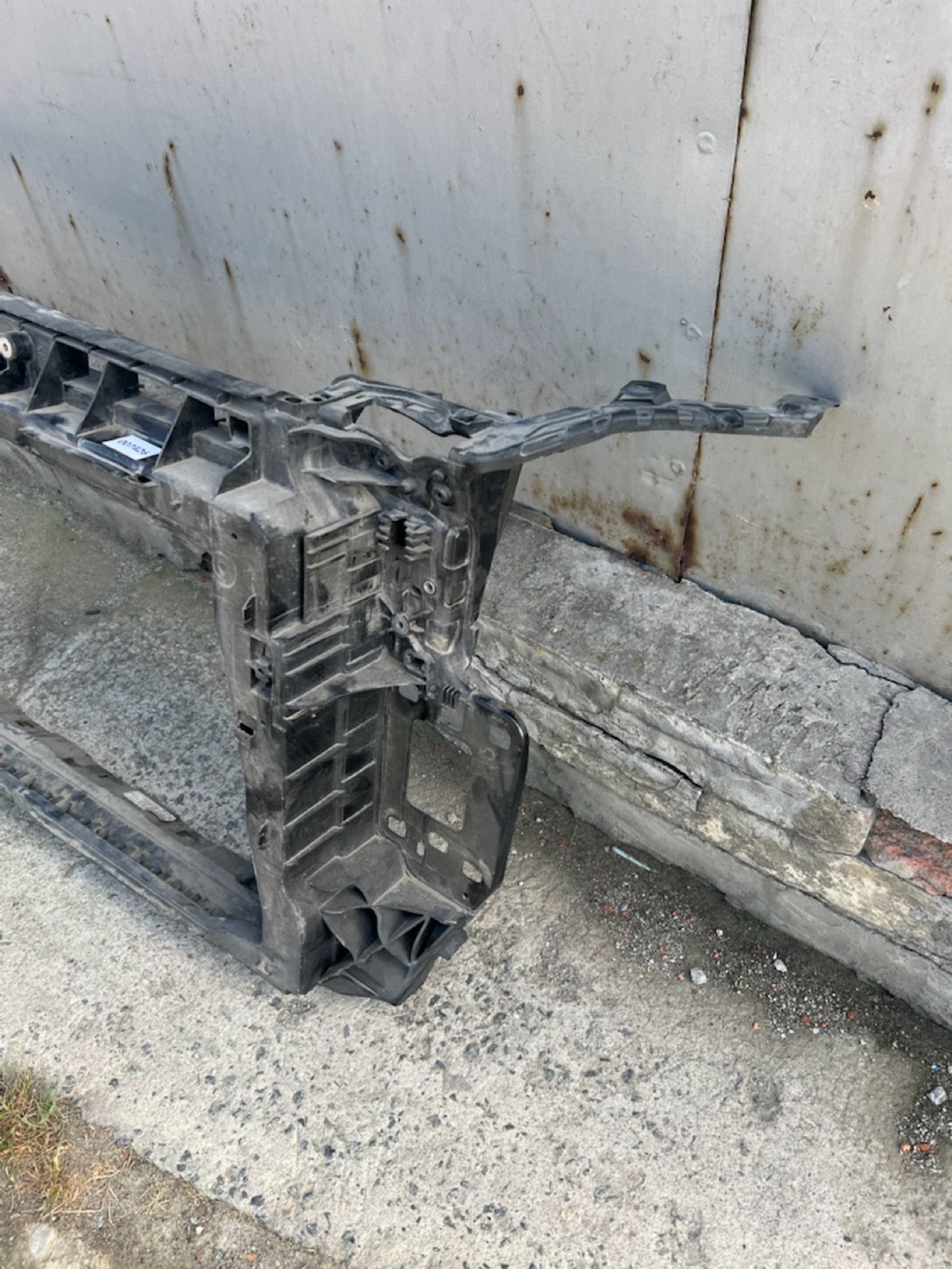 https://gcs.partsauto.market/rn-stockpro.appspot.com/thmbs/userImages/74b999aff9da8d5a09f9ff26dc196135/part/10300f79-fcc2-46cd-8423-93eb073fdc49_1749230424520.jpg