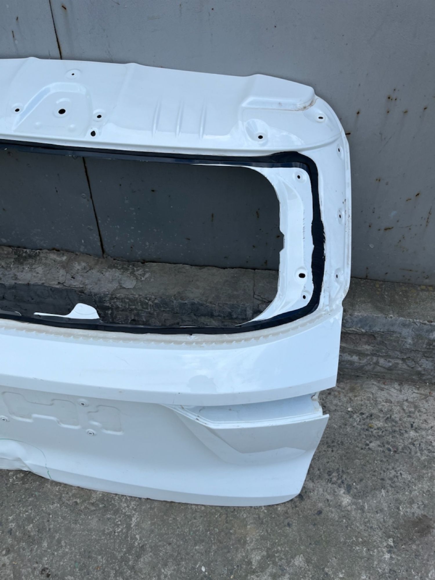 https://gcs.partsauto.market/rn-stockpro.appspot.com/thmbs/userImages/74b999aff9da8d5a09f9ff26dc196135/part/10598ce0-8496-4b30-8686-392c14d1d1c3_1750250610378.jpg