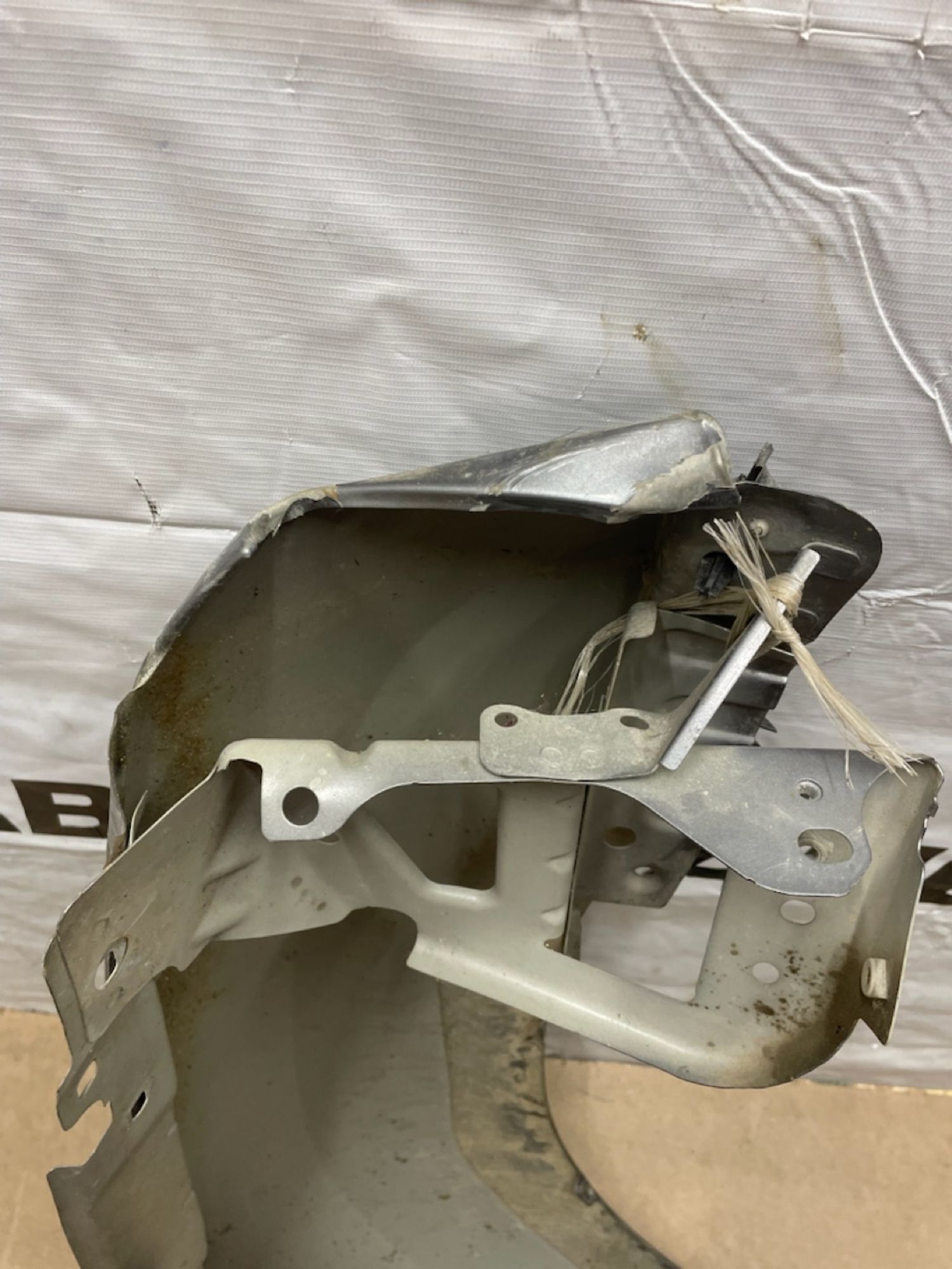 https://gcs.partsauto.market/rn-stockpro.appspot.com/thmbs/userImages/74b999aff9da8d5a09f9ff26dc196135/part/12503b49-5aa9-44c6-970e-3b9b56cf7997_1733055887695.jpg