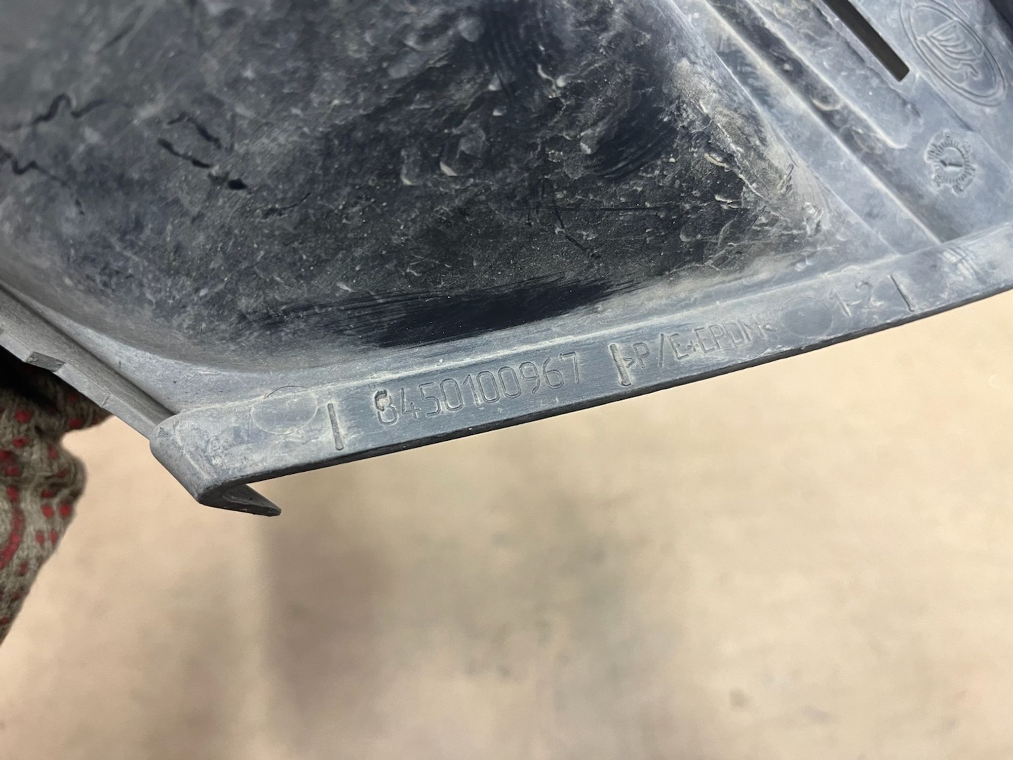 https://gcs.partsauto.market/rn-stockpro.appspot.com/thmbs/userImages/74b999aff9da8d5a09f9ff26dc196135/part/12bd4df9-46cc-4c73-833f-ac0c934d8155_1747052660104.jpg