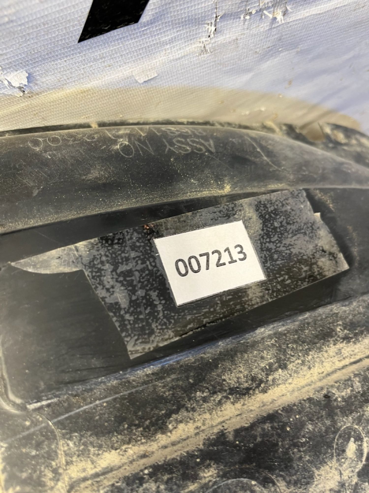 https://gcs.partsauto.market/rn-stockpro.appspot.com/thmbs/userImages/74b999aff9da8d5a09f9ff26dc196135/part/156feafd-56d9-48f8-b399-f6aac8cb3a7a_1747991075421.jpg