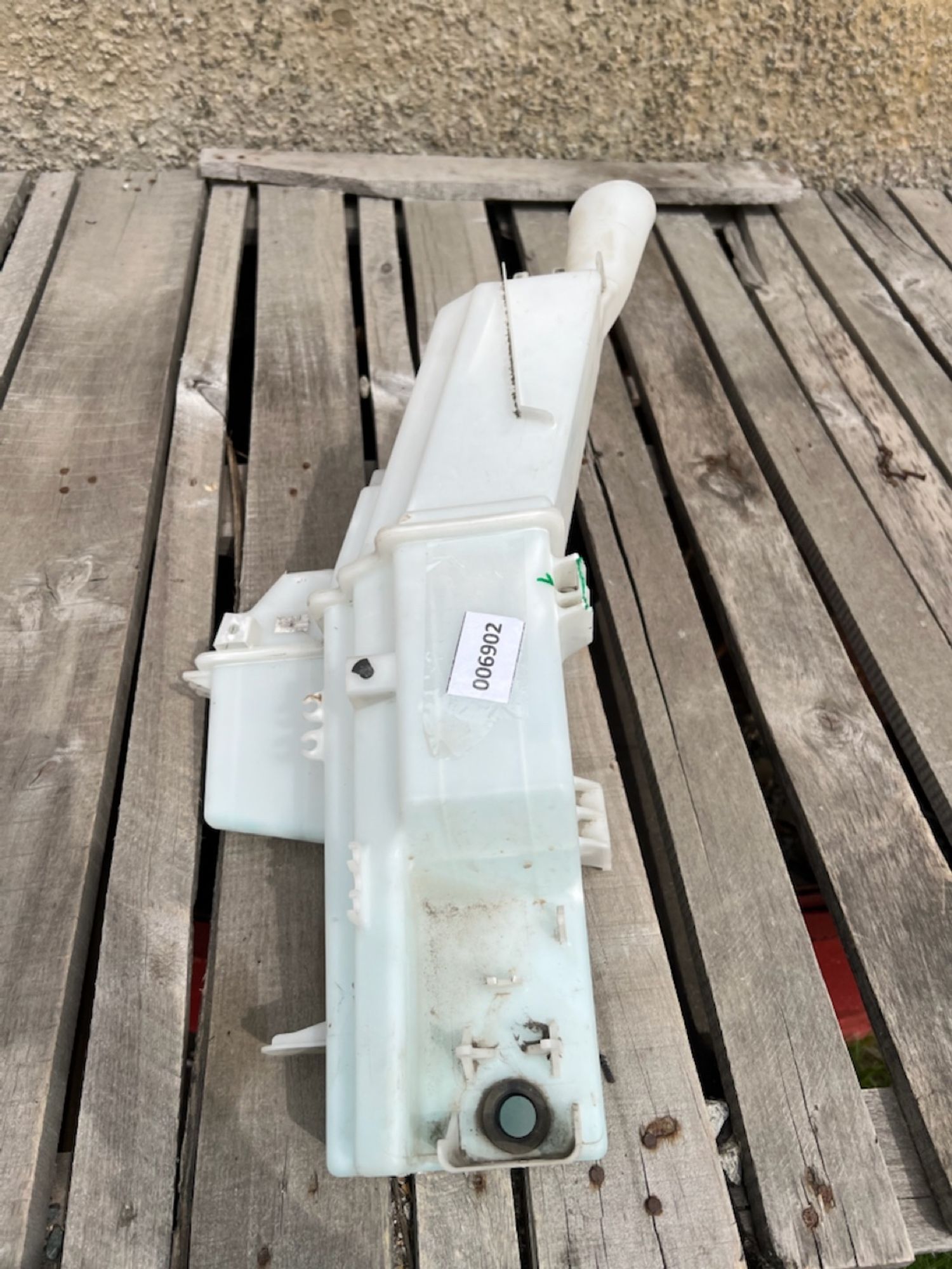 https://gcs.partsauto.market/rn-stockpro.appspot.com/thmbs/userImages/74b999aff9da8d5a09f9ff26dc196135/part/1610eab9-4214-4221-b69c-0eaad154e723_1746726185156.jpg