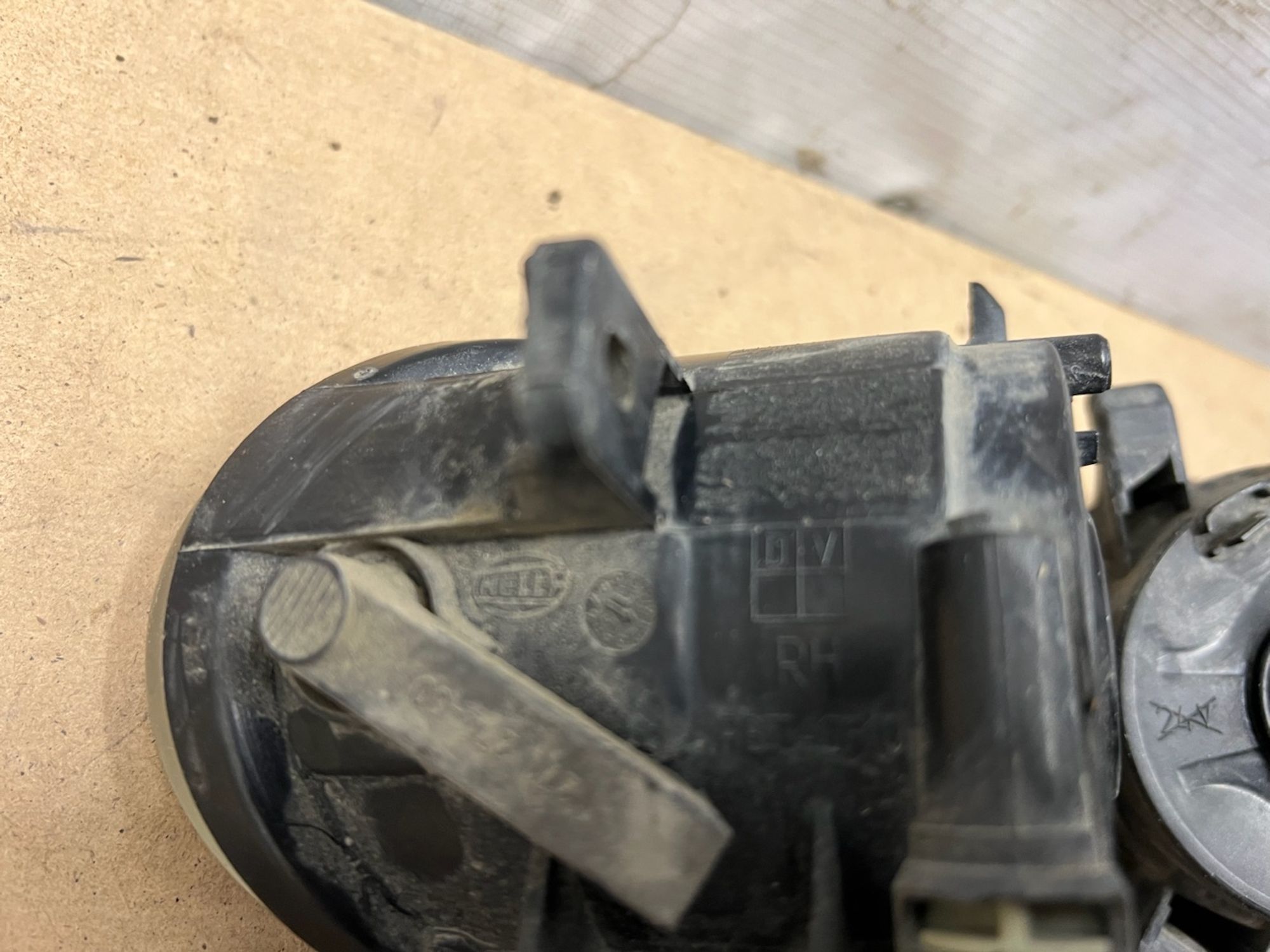 https://gcs.partsauto.market/rn-stockpro.appspot.com/thmbs/userImages/74b999aff9da8d5a09f9ff26dc196135/part/161d3eb1-b381-42ee-88aa-a059909c175b_1744308956413.jpg