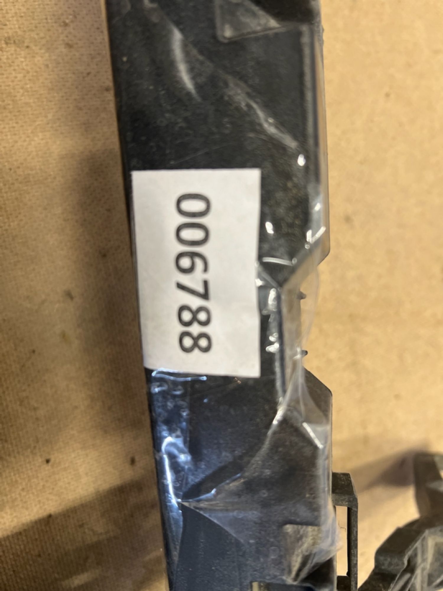 https://gcs.partsauto.market/rn-stockpro.appspot.com/thmbs/userImages/74b999aff9da8d5a09f9ff26dc196135/part/17e35e66-7332-441d-b326-616b15b9393d_1744895482284.jpg