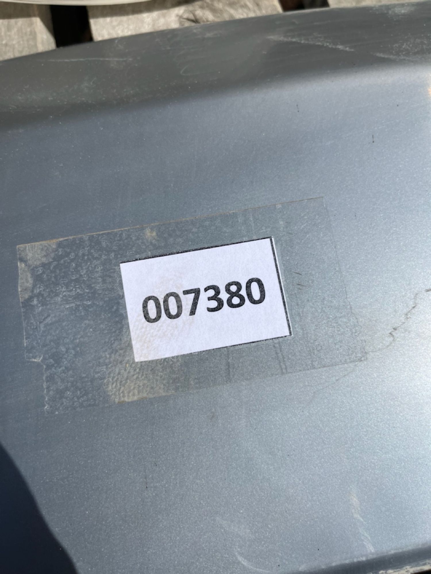https://gcs.partsauto.market/rn-stockpro.appspot.com/thmbs/userImages/74b999aff9da8d5a09f9ff26dc196135/part/188dfc4d-93ad-4294-aedb-a15089ef51e7_1748011133232.jpg