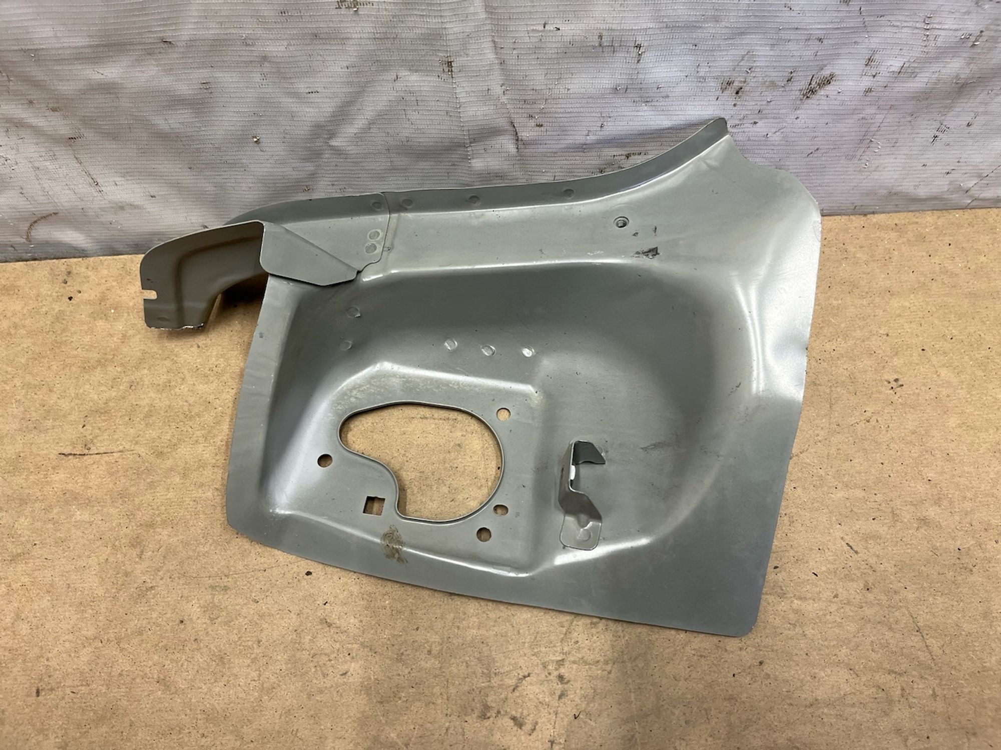 https://gcs.partsauto.market/rn-stockpro.appspot.com/thmbs/userImages/74b999aff9da8d5a09f9ff26dc196135/part/189fcbf8-f5c0-41a2-aa08-a2b1479fea89_1747224388067.jpg