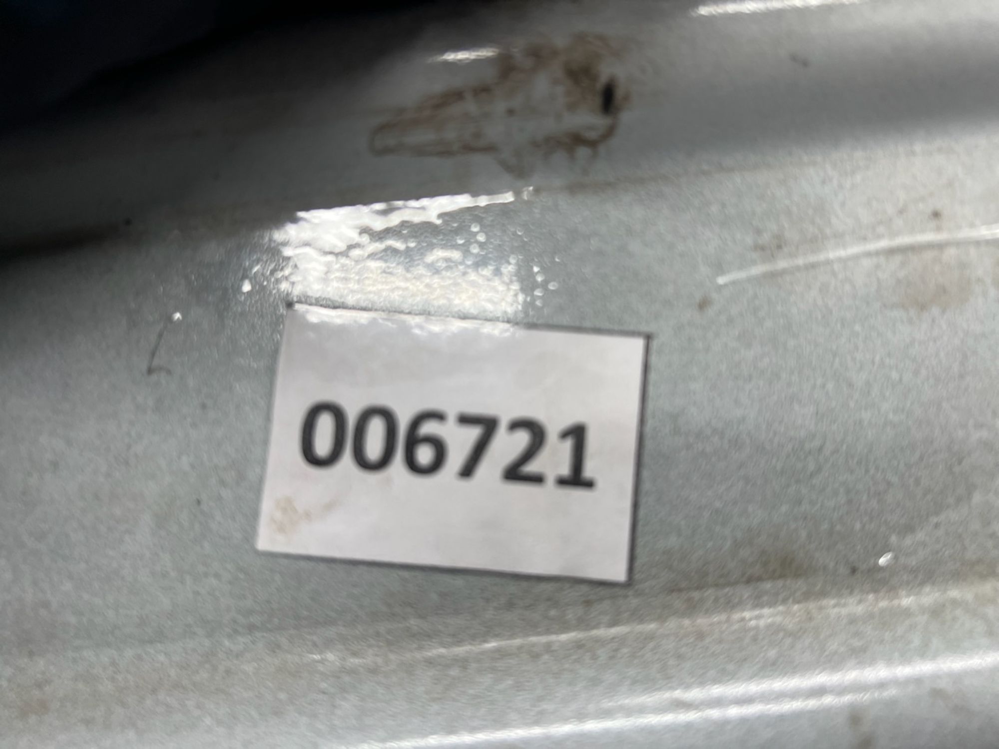 https://gcs.partsauto.market/rn-stockpro.appspot.com/thmbs/userImages/74b999aff9da8d5a09f9ff26dc196135/part/1a990200-9a69-4427-9fc5-a300dd5c505b_1744303871707.jpg
