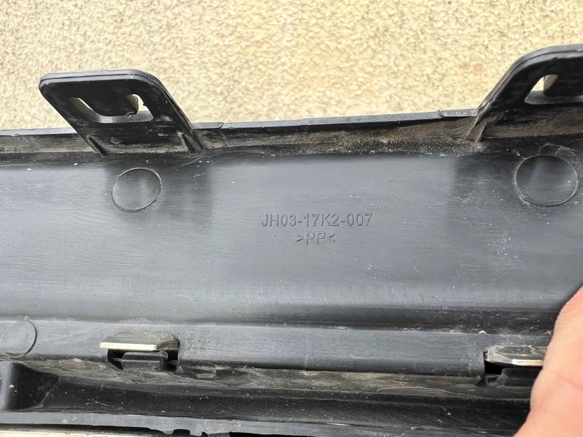 https://gcs.partsauto.market/rn-stockpro.appspot.com/thmbs/userImages/74b999aff9da8d5a09f9ff26dc196135/part/1c098aa2-37df-4ec6-8715-ea42d8eb9d37_1747678542188.jpg