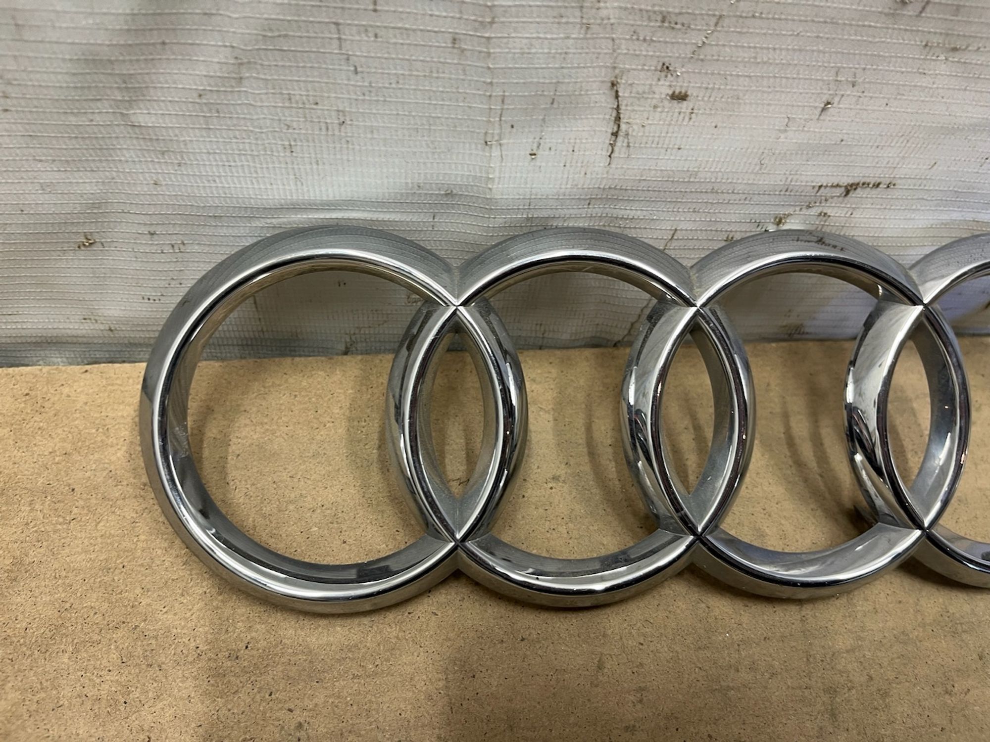 https://gcs.partsauto.market/rn-stockpro.appspot.com/thmbs/userImages/74b999aff9da8d5a09f9ff26dc196135/part/1ce86020-d1a4-446b-b529-a35b28434835_1748427984559.jpg