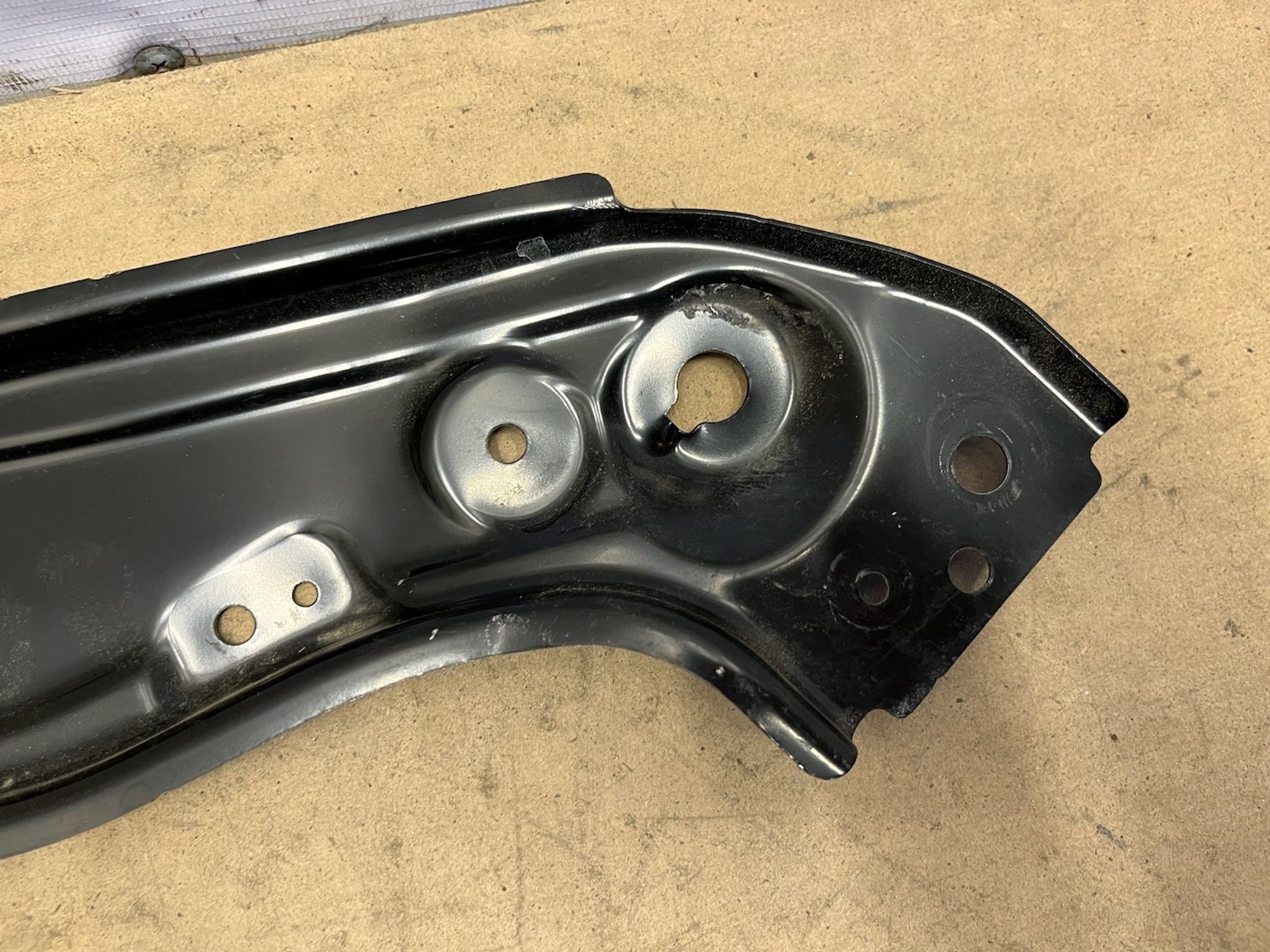 https://gcs.partsauto.market/rn-stockpro.appspot.com/thmbs/userImages/74b999aff9da8d5a09f9ff26dc196135/part/1d0d1cd0-999a-4cf6-ad84-09f5fbc54637_1748419677993.jpg