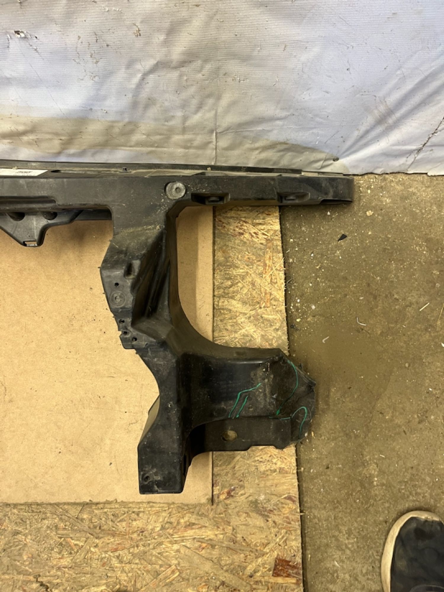 https://gcs.partsauto.market/rn-stockpro.appspot.com/thmbs/userImages/74b999aff9da8d5a09f9ff26dc196135/part/1da0a09f-8750-44f3-9b81-4c4c90bbfe44_1744110258560.jpg