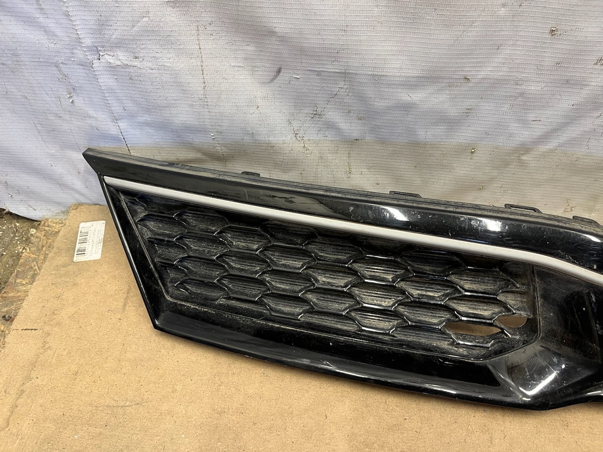https://gcs.partsauto.market/rn-stockpro.appspot.com/thmbs/userImages/74b999aff9da8d5a09f9ff26dc196135/part/20d54aa1-f68b-43c2-b461-811f32bc8e73_1747914991281.jpg