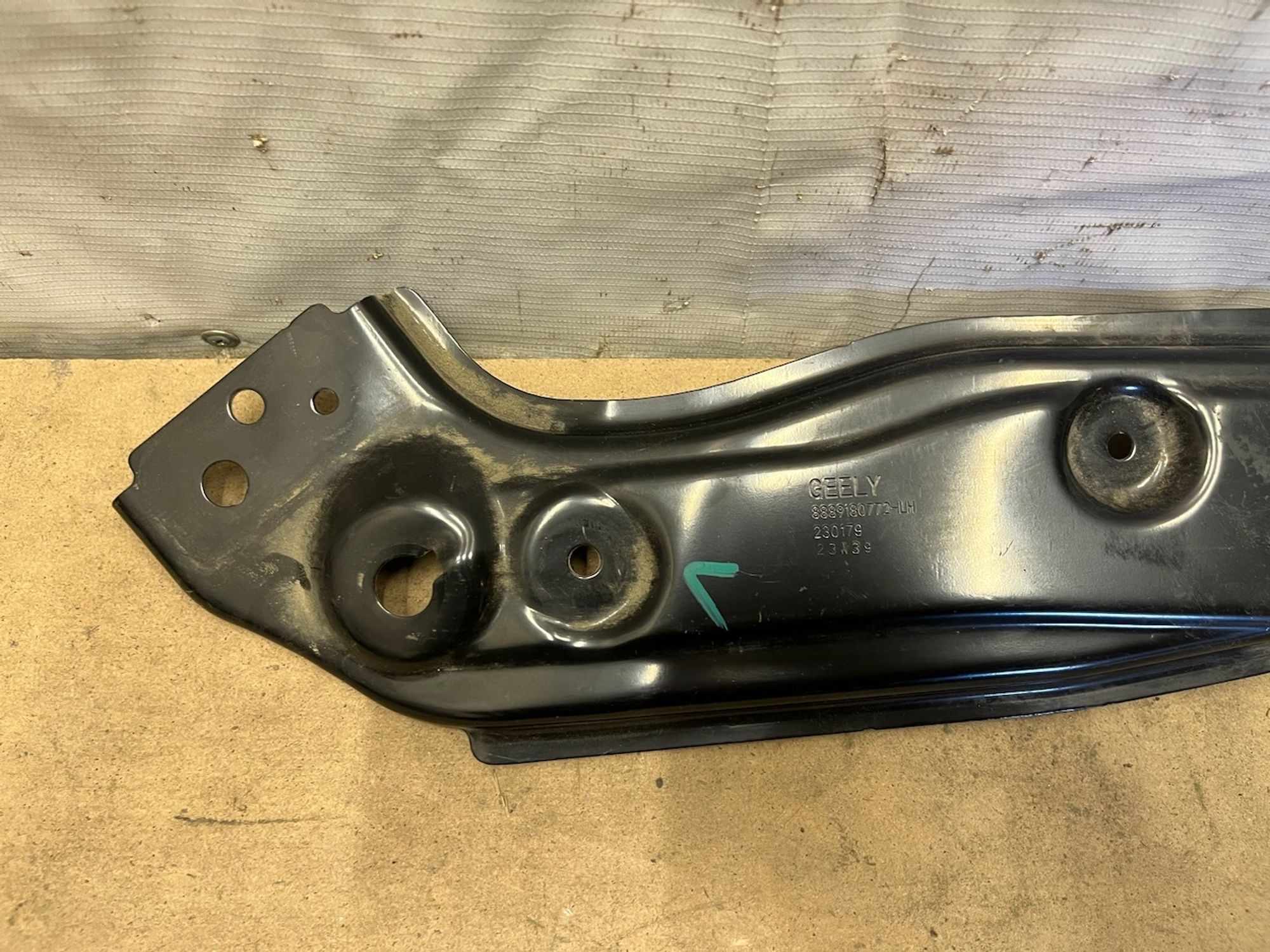 https://gcs.partsauto.market/rn-stockpro.appspot.com/thmbs/userImages/74b999aff9da8d5a09f9ff26dc196135/part/22311668-b9e7-40bb-9718-1caa49e1c20f_1748424799667.jpg