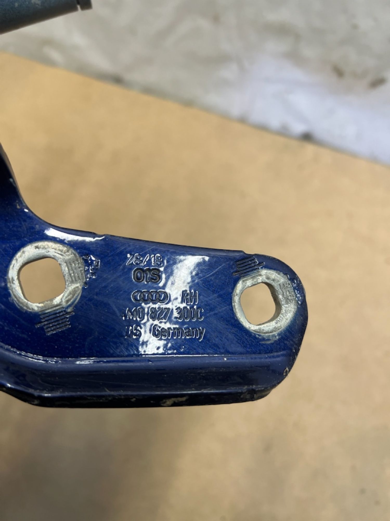 https://gcs.partsauto.market/rn-stockpro.appspot.com/thmbs/userImages/74b999aff9da8d5a09f9ff26dc196135/part/24cc23e1-c664-4ba3-85d3-b40e35ca9b83_1744896657260.jpg