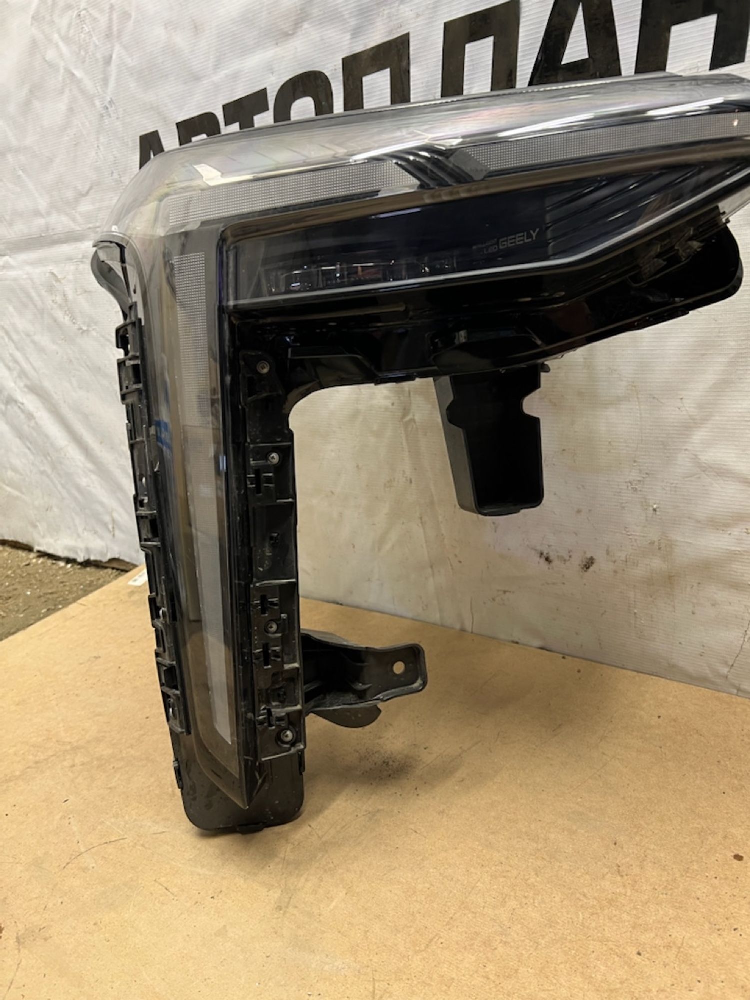 https://gcs.partsauto.market/rn-stockpro.appspot.com/thmbs/userImages/74b999aff9da8d5a09f9ff26dc196135/part/280d7bc3-a8c8-4c3b-a238-736b72df1a3c_1743702125820.jpg