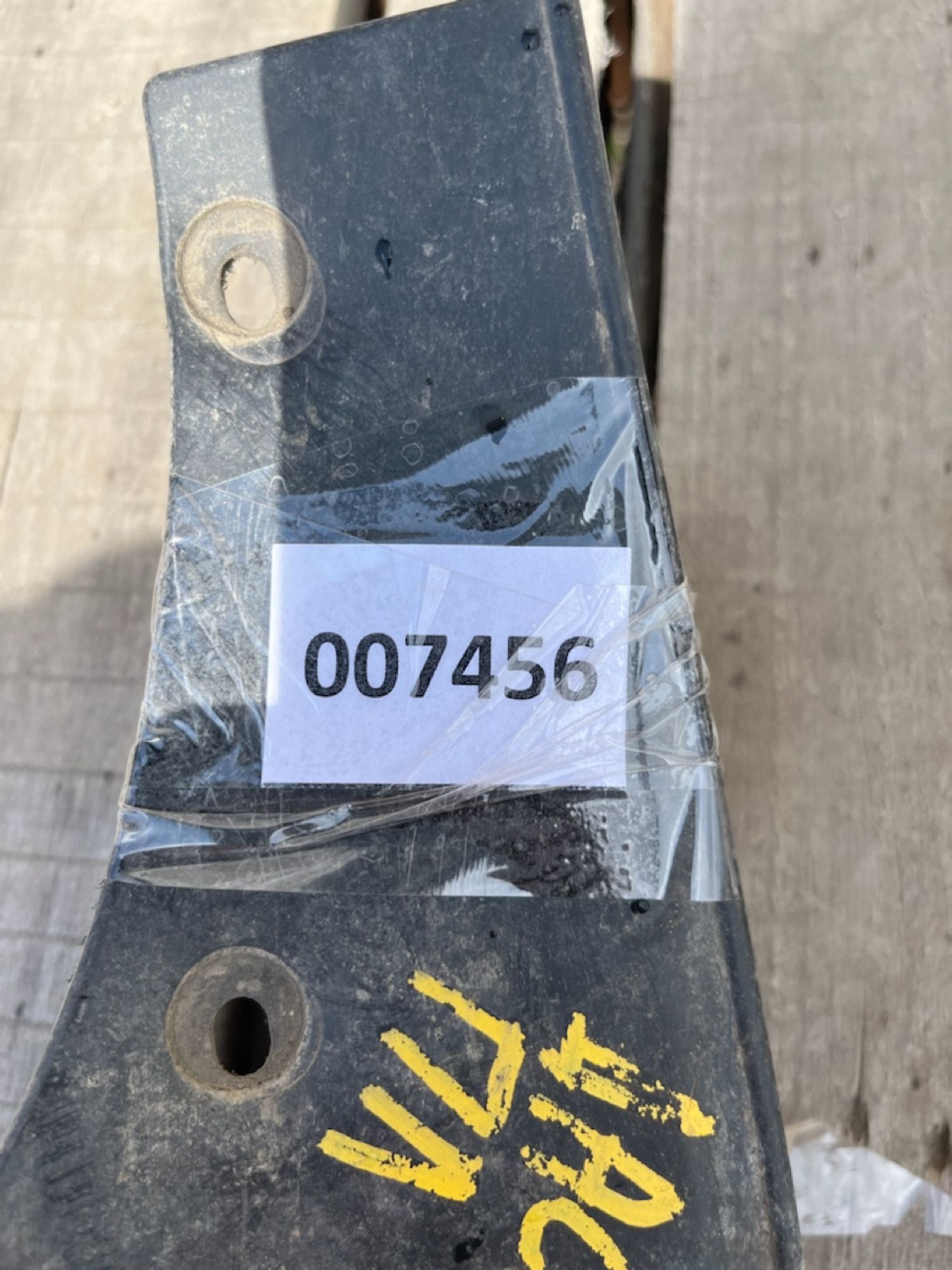 https://gcs.partsauto.market/rn-stockpro.appspot.com/thmbs/userImages/74b999aff9da8d5a09f9ff26dc196135/part/28a3da2d-e682-4771-95f3-396c06d5550e_1748082013591.jpg