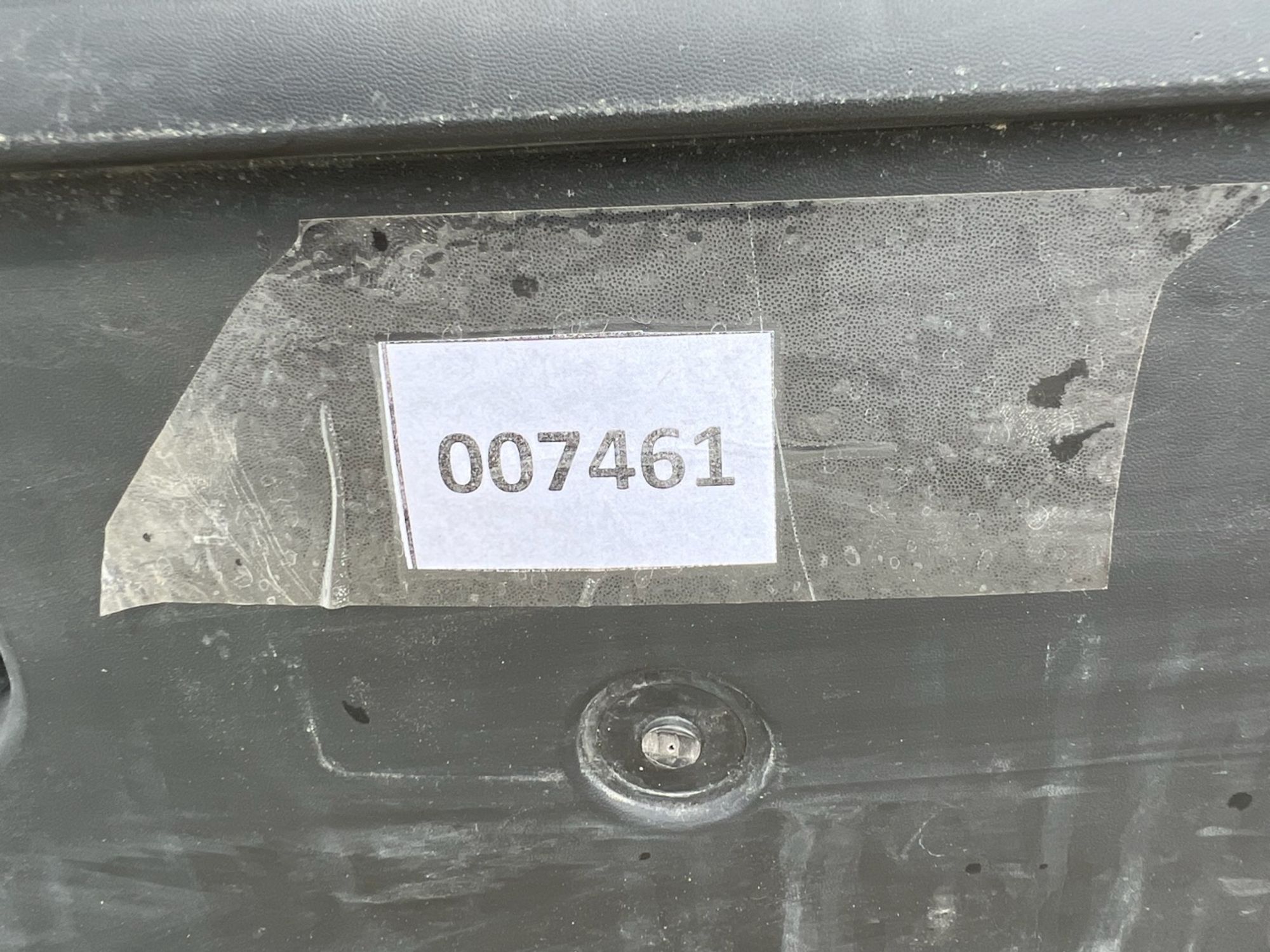 https://gcs.partsauto.market/rn-stockpro.appspot.com/thmbs/userImages/74b999aff9da8d5a09f9ff26dc196135/part/2a0cb0d8-cf9e-47a5-bc85-00923998ec51_1747677573416.jpg