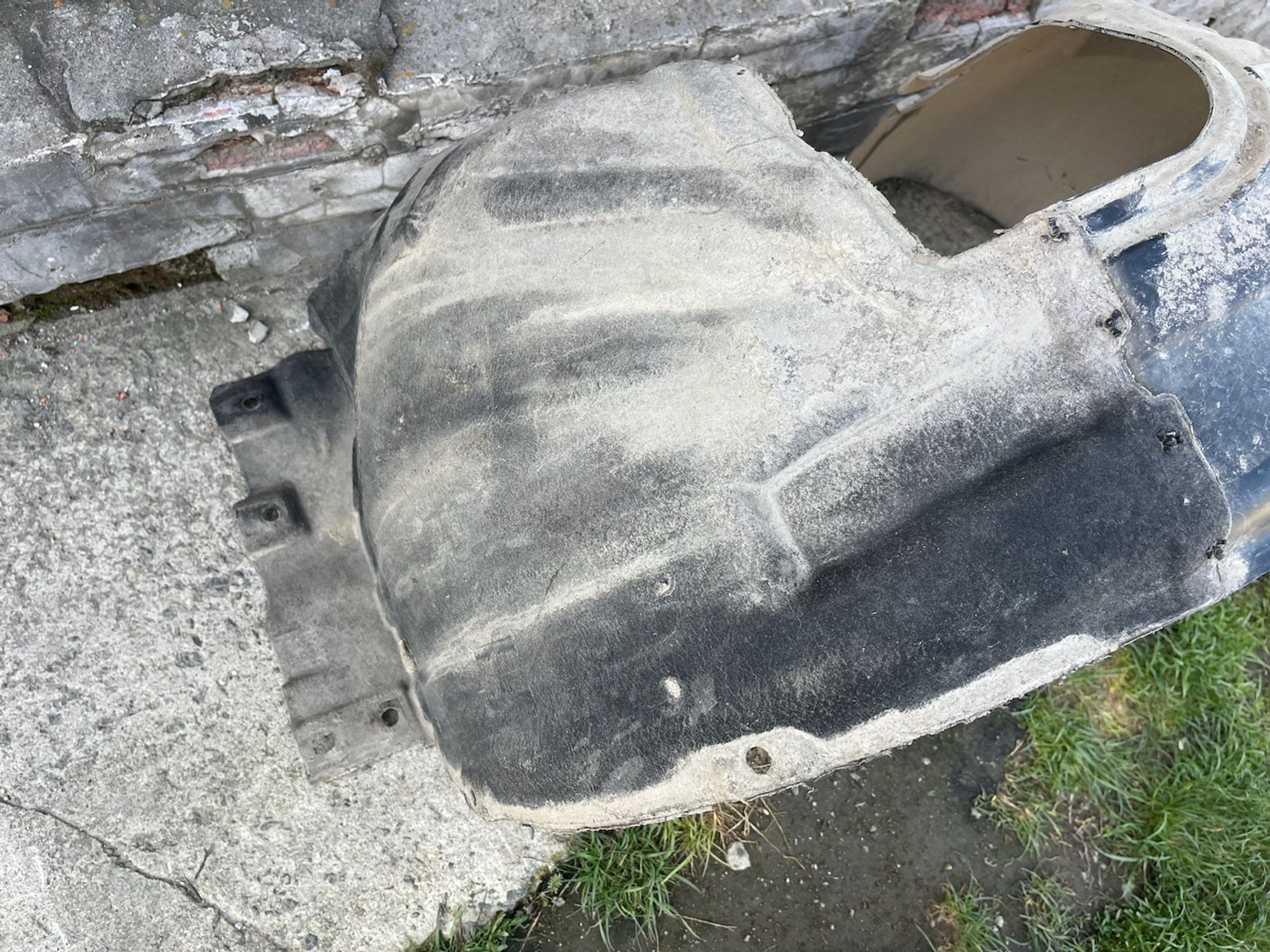 https://gcs.partsauto.market/rn-stockpro.appspot.com/thmbs/userImages/74b999aff9da8d5a09f9ff26dc196135/part/2a581764-734c-484d-a09e-baacb63de6f5_1747396839923.jpg