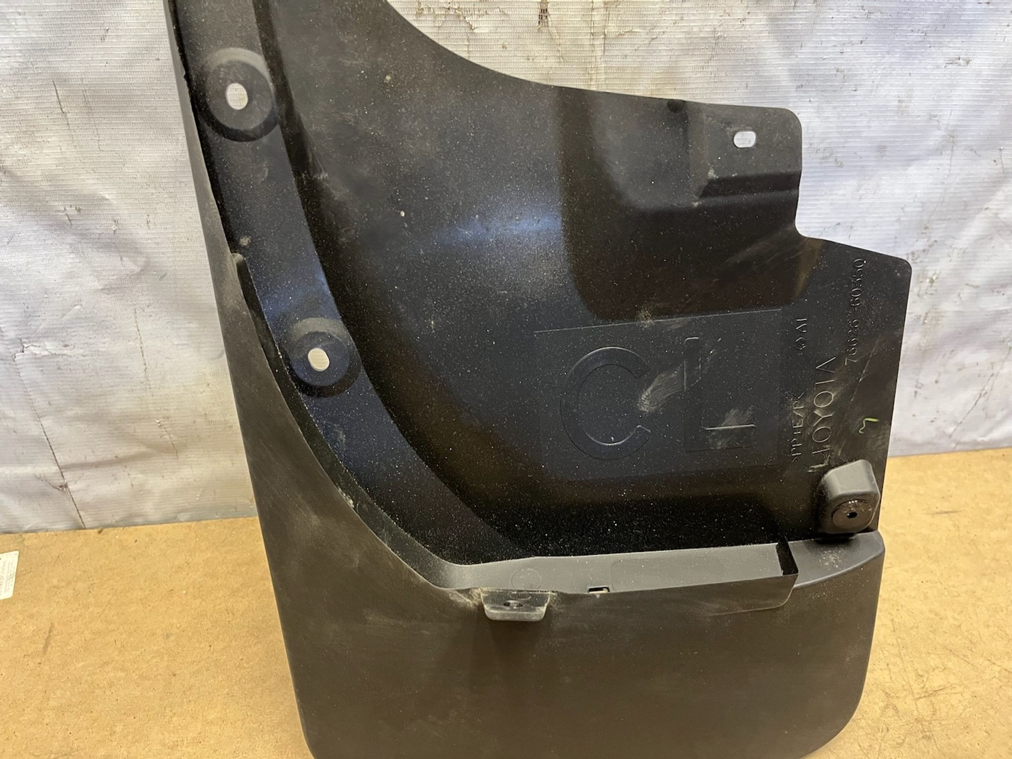 https://gcs.partsauto.market/rn-stockpro.appspot.com/thmbs/userImages/74b999aff9da8d5a09f9ff26dc196135/part/2b5fca2f-1b27-4468-8983-9f6ba5497b08_1747914862474.jpg