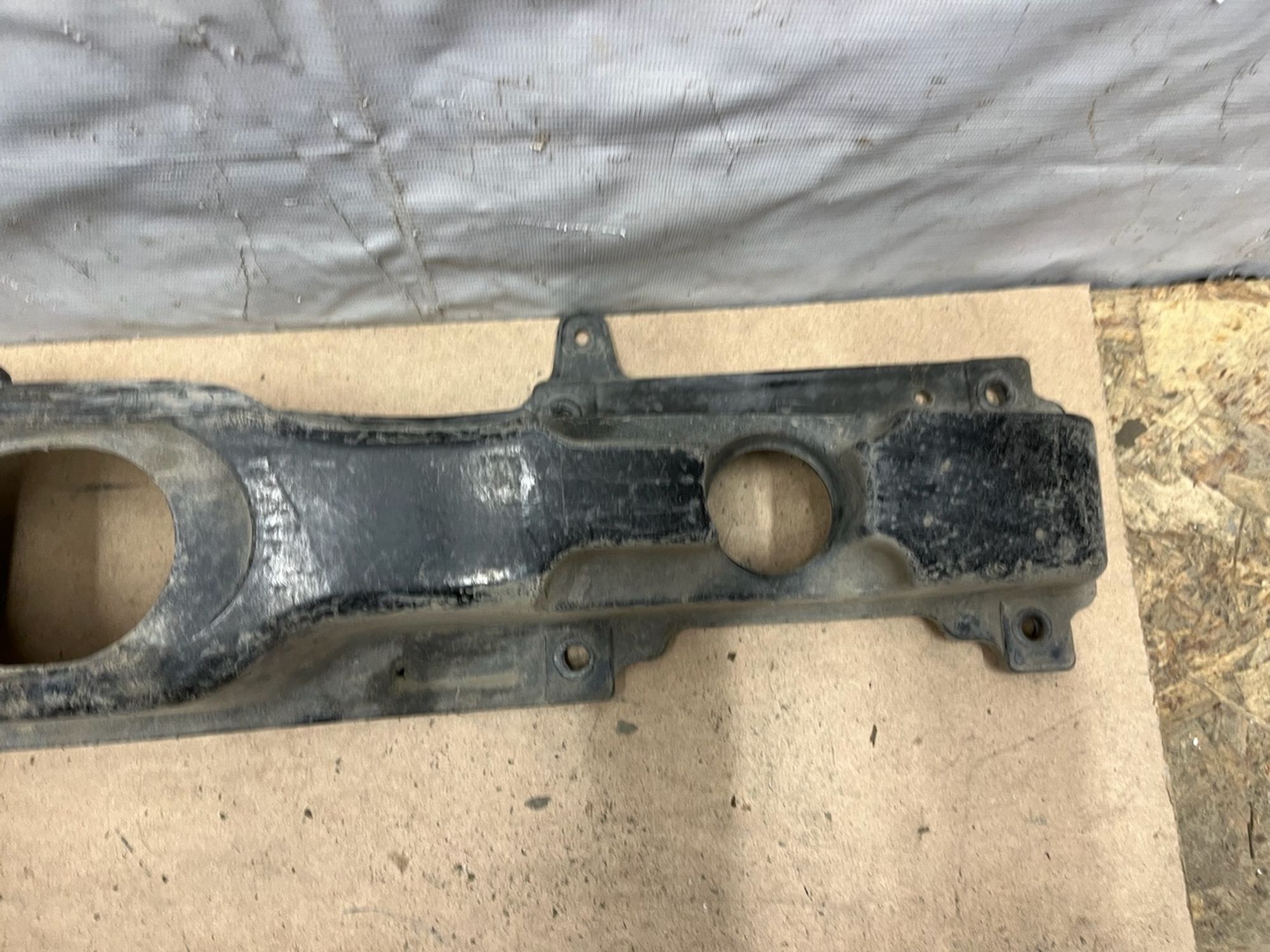 https://gcs.partsauto.market/rn-stockpro.appspot.com/thmbs/userImages/74b999aff9da8d5a09f9ff26dc196135/part/2bae27bc-cc07-4a22-be48-0d018746ec71_1744806289574.jpg