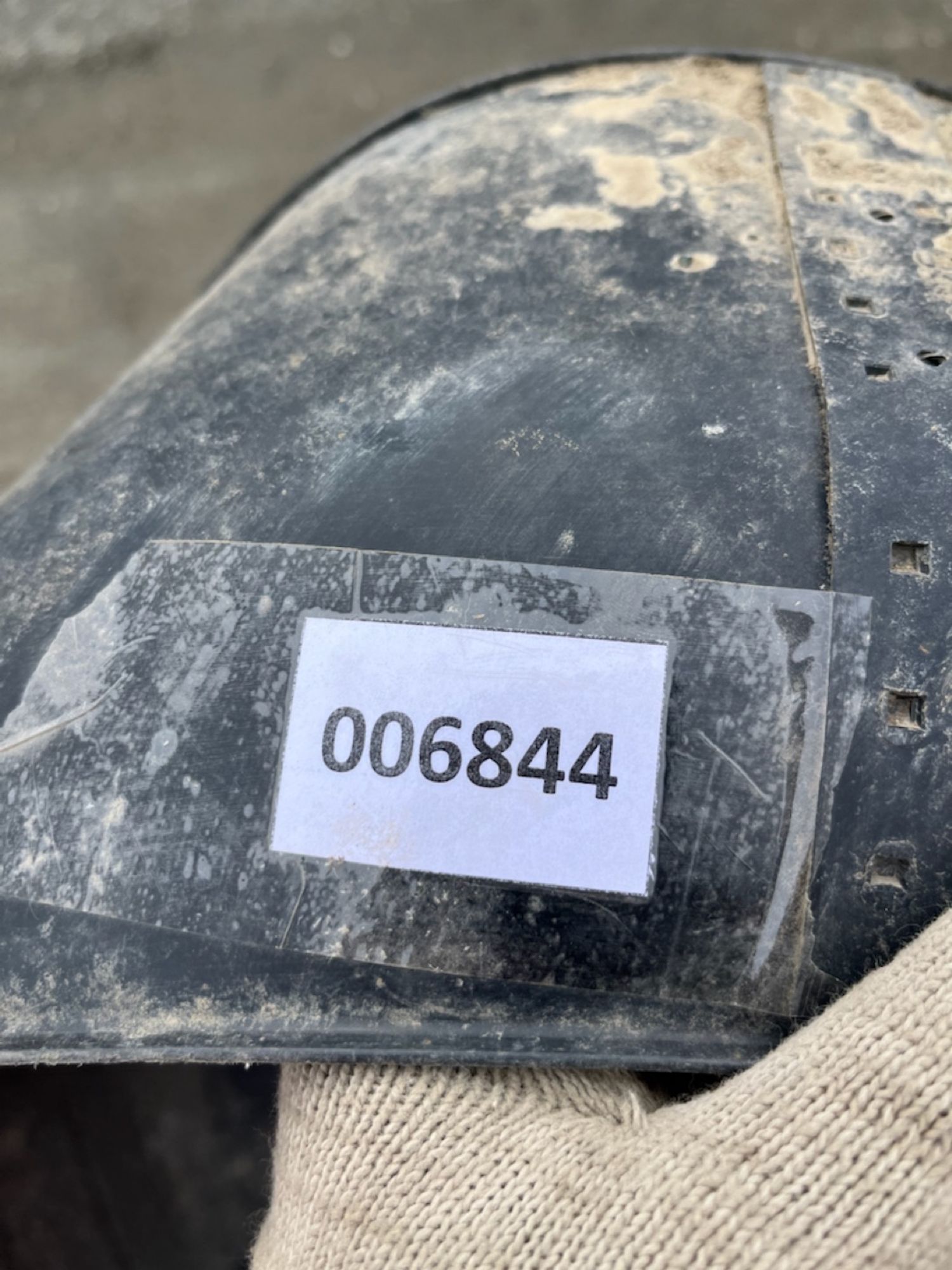 https://gcs.partsauto.market/rn-stockpro.appspot.com/thmbs/userImages/74b999aff9da8d5a09f9ff26dc196135/part/2d076692-495b-4a73-a437-7ba3acb2502d_1745310888287.jpg