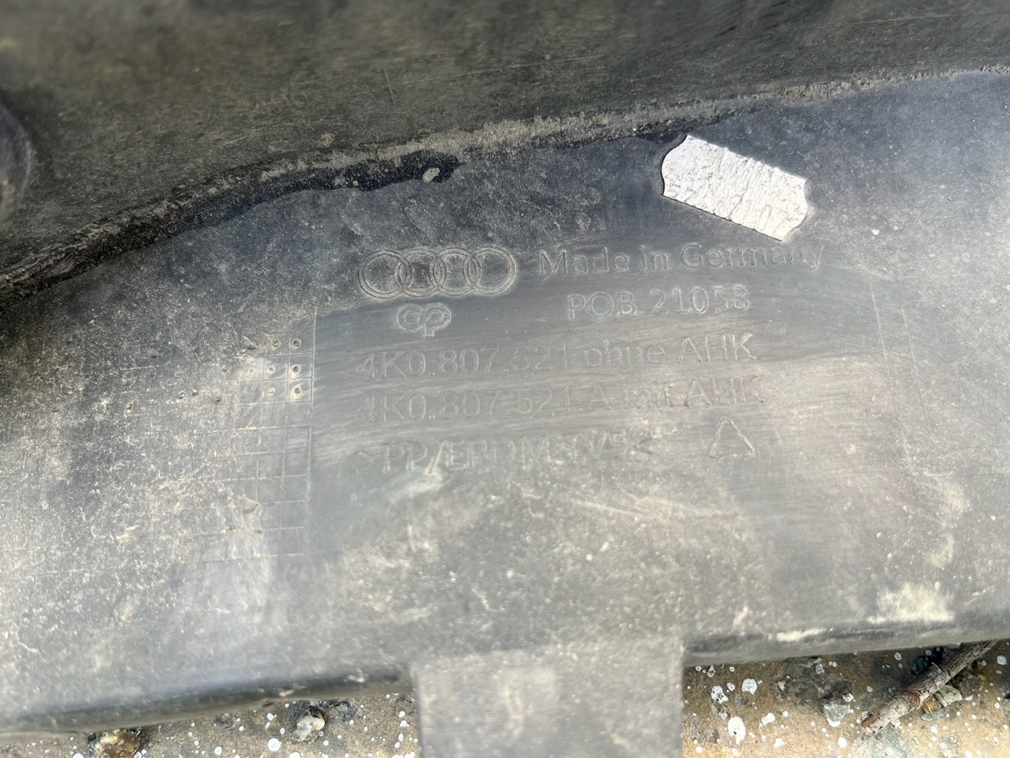 https://gcs.partsauto.market/rn-stockpro.appspot.com/thmbs/userImages/74b999aff9da8d5a09f9ff26dc196135/part/2fdb4de8-29a7-453c-89e5-d530817e6816_1746007935988.jpg