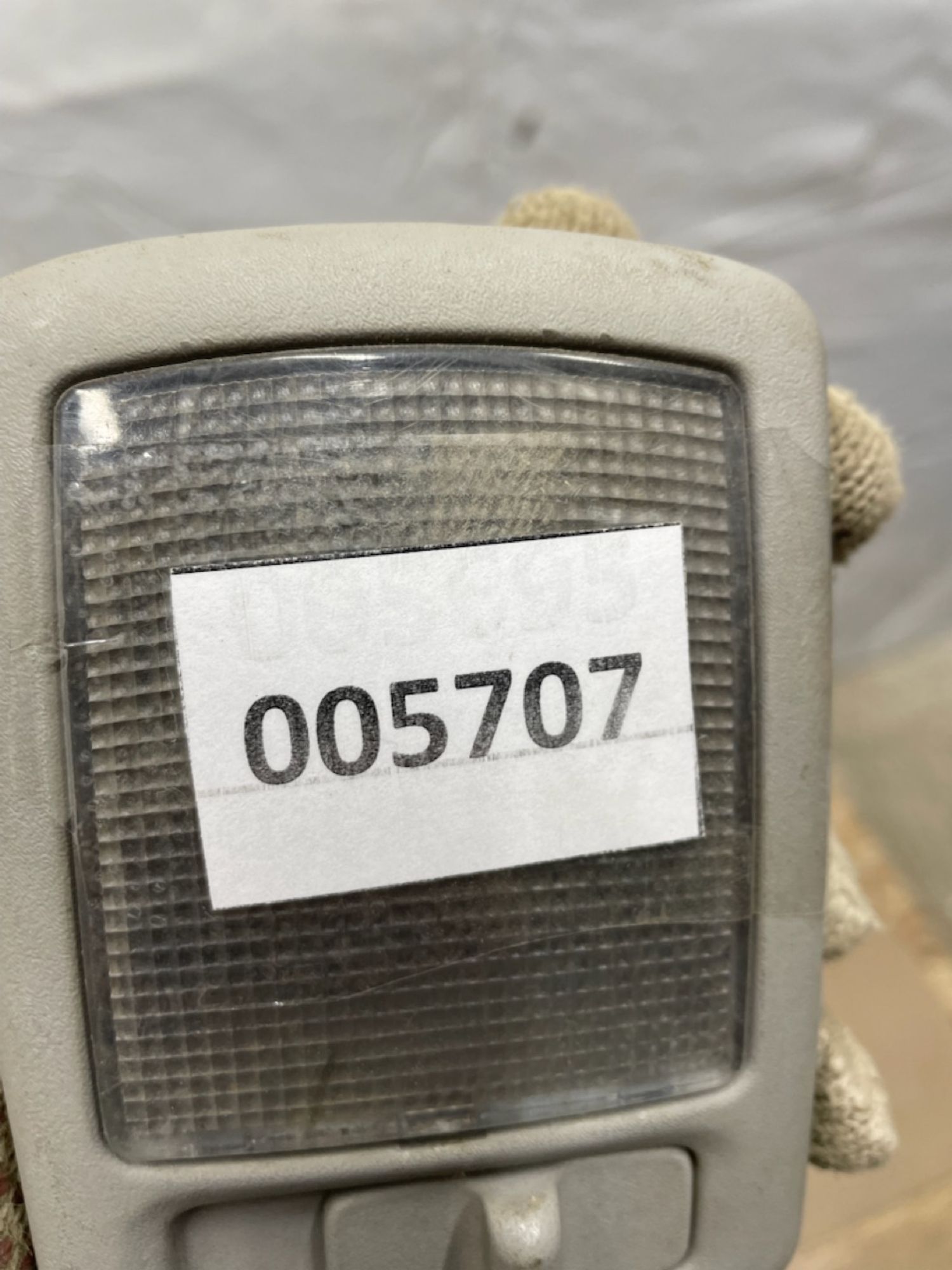 https://gcs.partsauto.market/rn-stockpro.appspot.com/thmbs/userImages/74b999aff9da8d5a09f9ff26dc196135/part/3090f0bb-c701-471f-b04b-6c7036e9ab2c_1734511191463.jpg