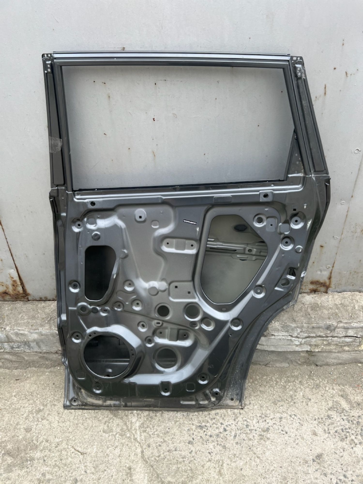 https://gcs.partsauto.market/rn-stockpro.appspot.com/thmbs/userImages/74b999aff9da8d5a09f9ff26dc196135/part/30a732ab-61be-41e2-8942-b73a26b7df59_1747672901754.jpg