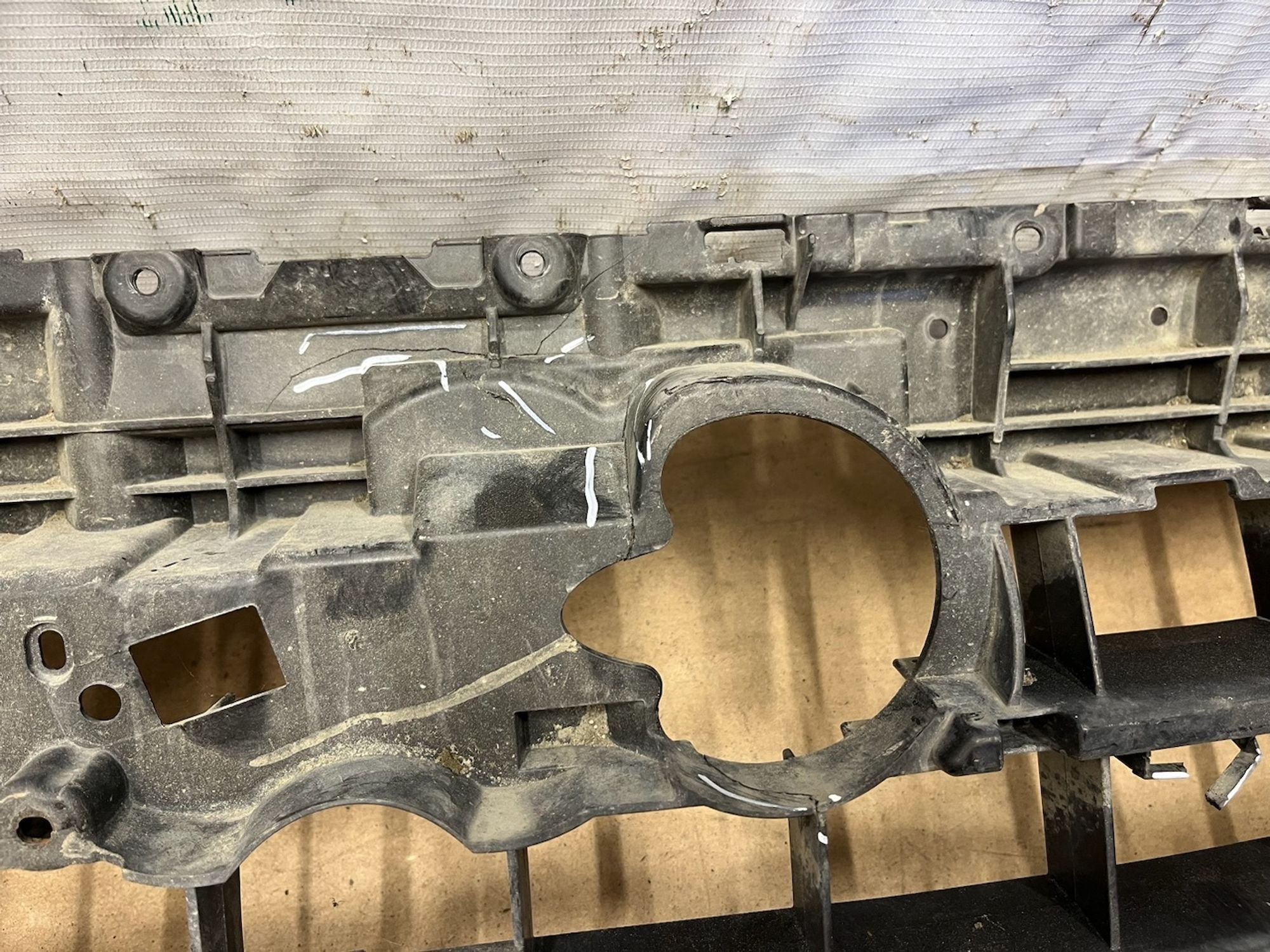 https://gcs.partsauto.market/rn-stockpro.appspot.com/thmbs/userImages/74b999aff9da8d5a09f9ff26dc196135/part/3208a4db-b1ac-4221-ab1c-0b5cf5a2d313_1746011452579.jpg