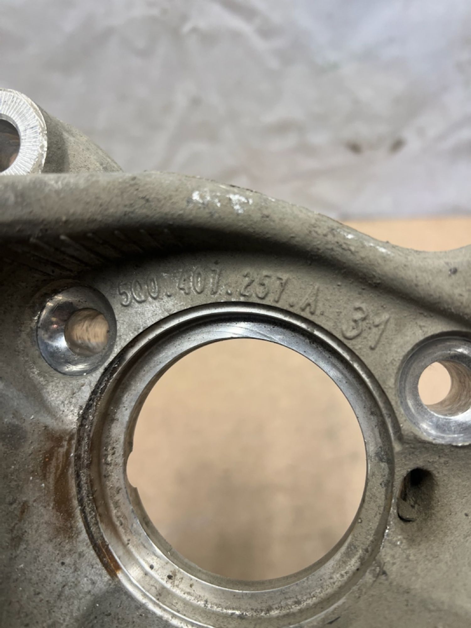 https://gcs.partsauto.market/rn-stockpro.appspot.com/thmbs/userImages/74b999aff9da8d5a09f9ff26dc196135/part/35f6dfd4-d8ae-4006-a36a-f9b84a3cedf3_1743791381519.jpg