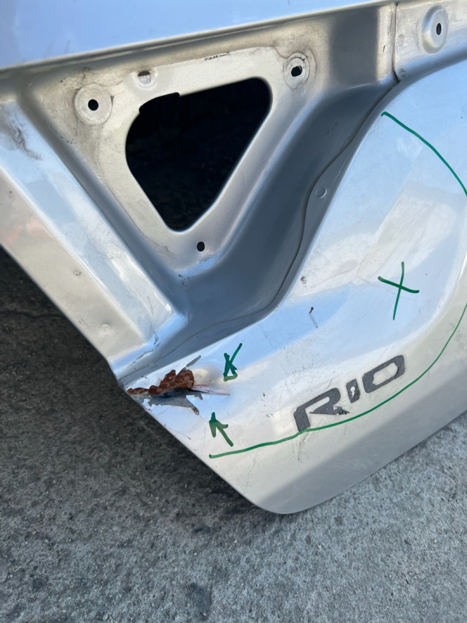 https://gcs.partsauto.market/rn-stockpro.appspot.com/thmbs/userImages/74b999aff9da8d5a09f9ff26dc196135/part/374585b1-3562-409a-a6df-480be749d7c3_1746590055026.jpg