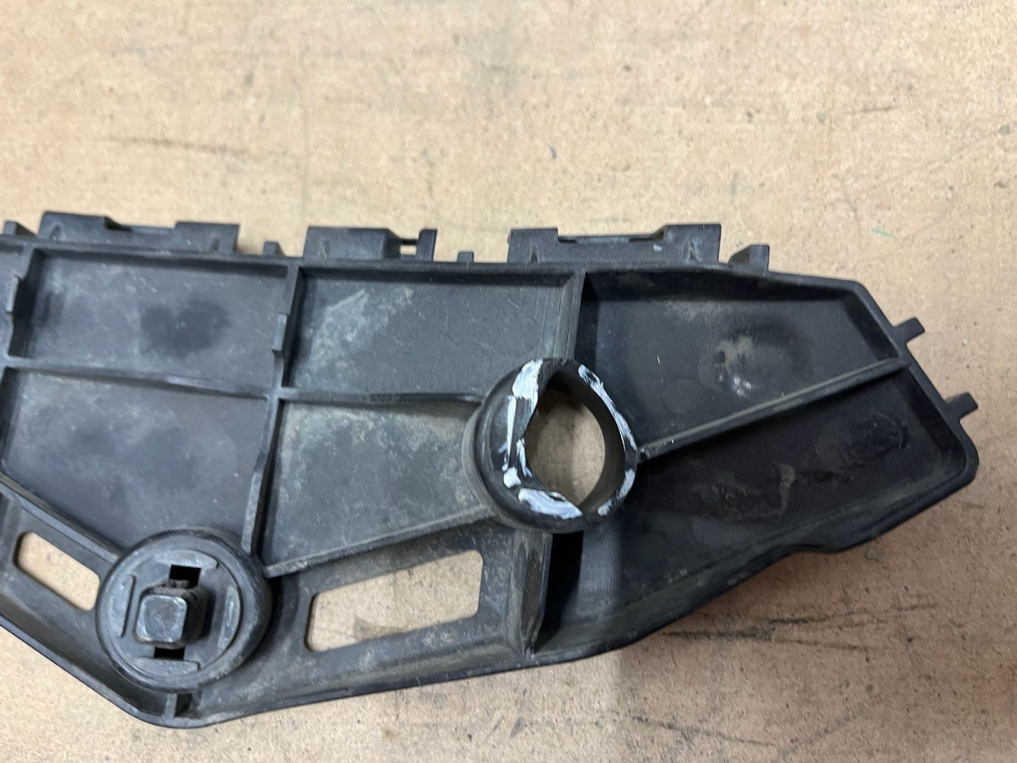 https://gcs.partsauto.market/rn-stockpro.appspot.com/thmbs/userImages/74b999aff9da8d5a09f9ff26dc196135/part/3748e6ce-fc0d-4a48-acd2-6db490a3dfc2_1744370105676.jpg