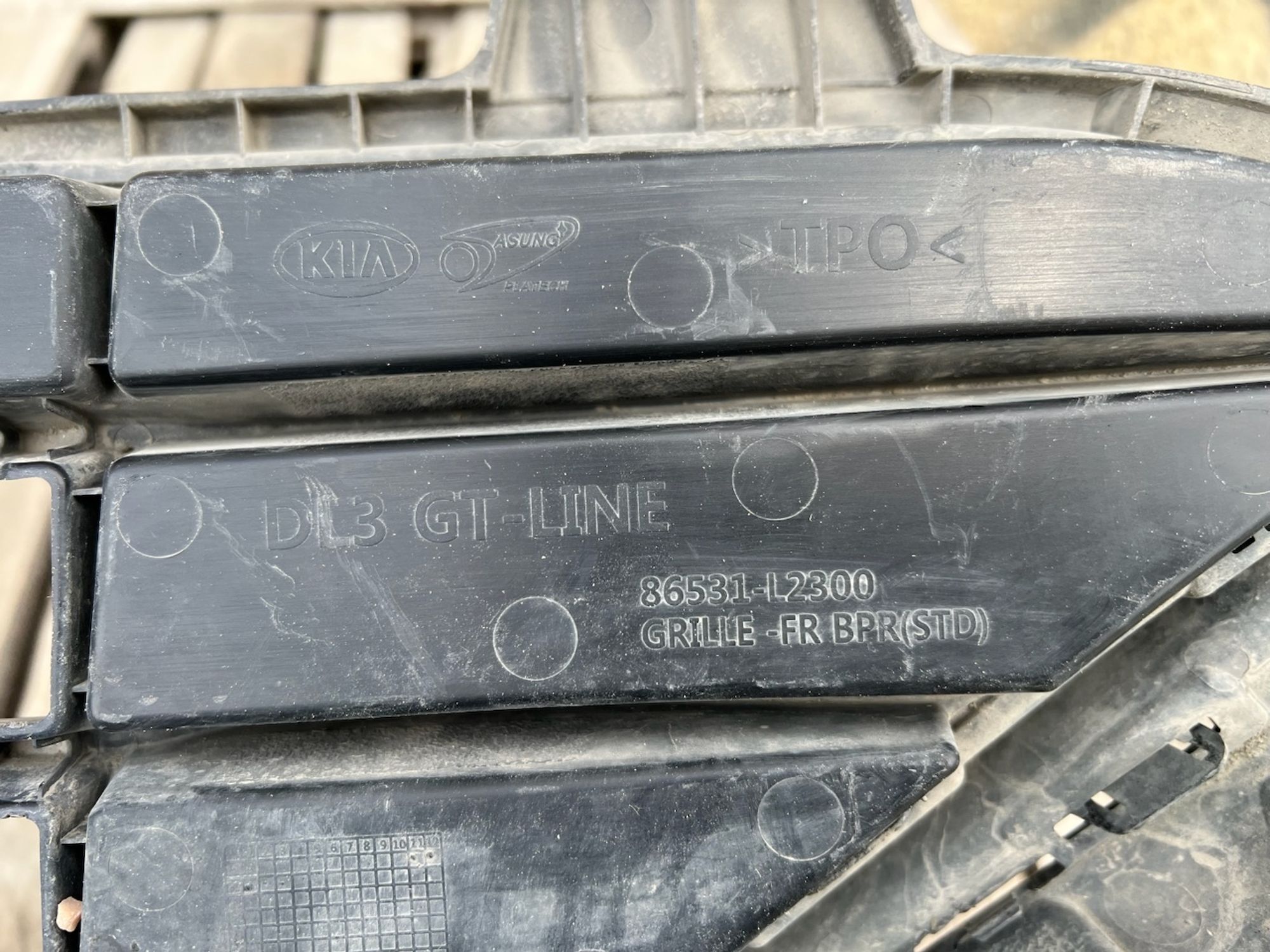 https://gcs.partsauto.market/rn-stockpro.appspot.com/thmbs/userImages/74b999aff9da8d5a09f9ff26dc196135/part/3abd9392-d7b1-4788-87b0-3318b90c353e_1746728770802.jpg