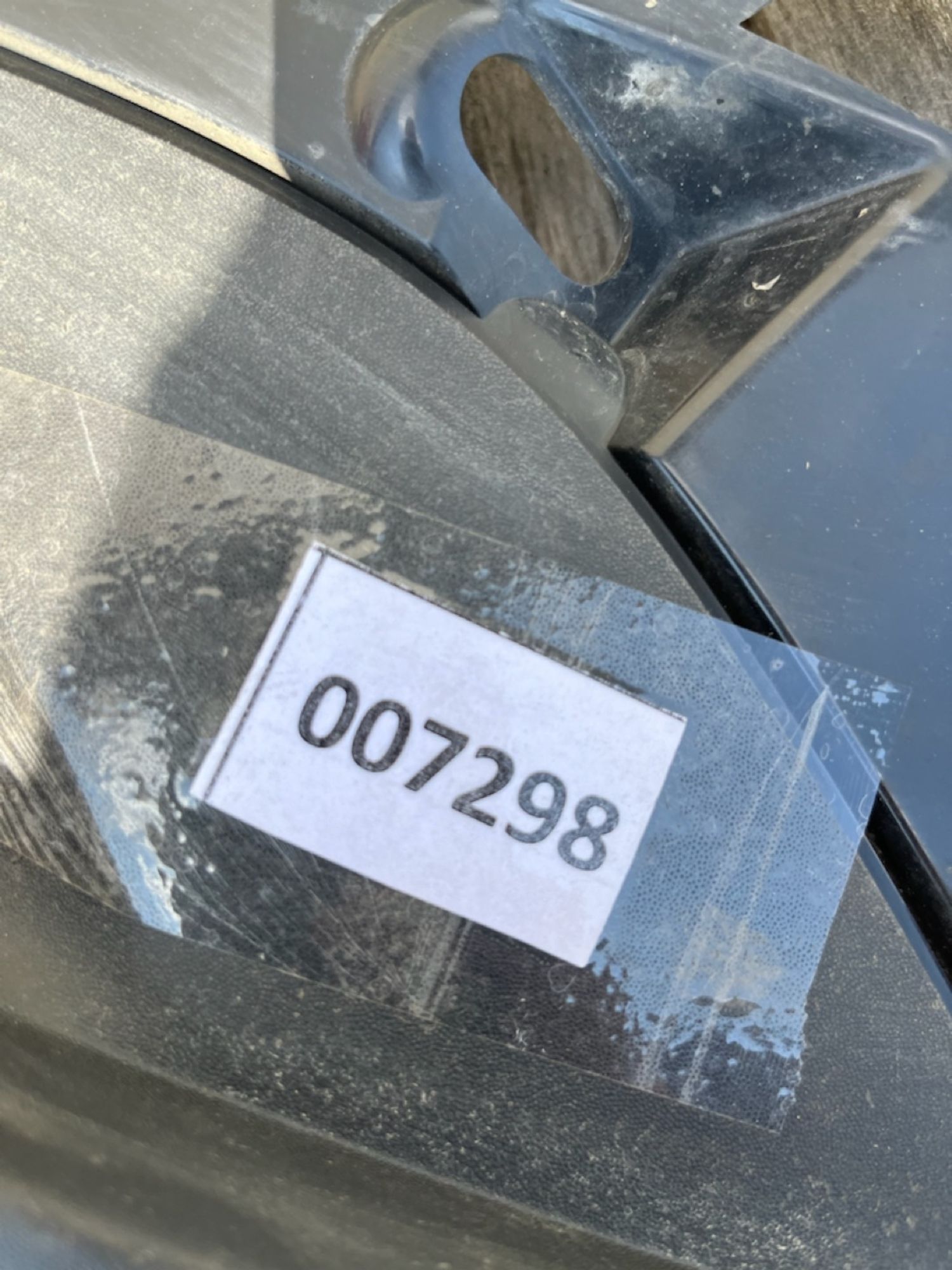 https://gcs.partsauto.market/rn-stockpro.appspot.com/thmbs/userImages/74b999aff9da8d5a09f9ff26dc196135/part/3c1af7b2-445c-45a2-949c-4a065c74333c_1749205126910.jpg