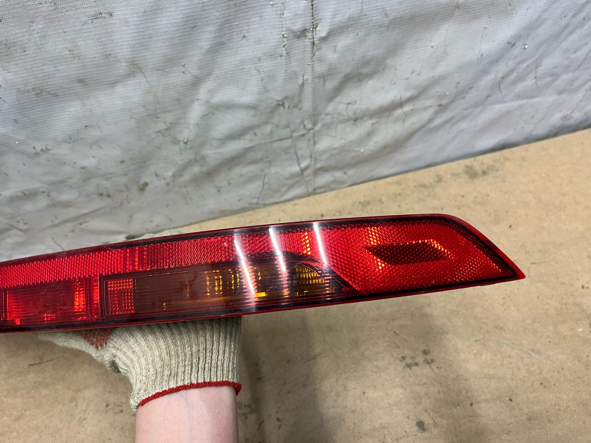 https://gcs.partsauto.market/rn-stockpro.appspot.com/thmbs/userImages/74b999aff9da8d5a09f9ff26dc196135/part/3cf81191-e8c3-4c53-88f2-8304118b7d3f_1746014176817.jpg