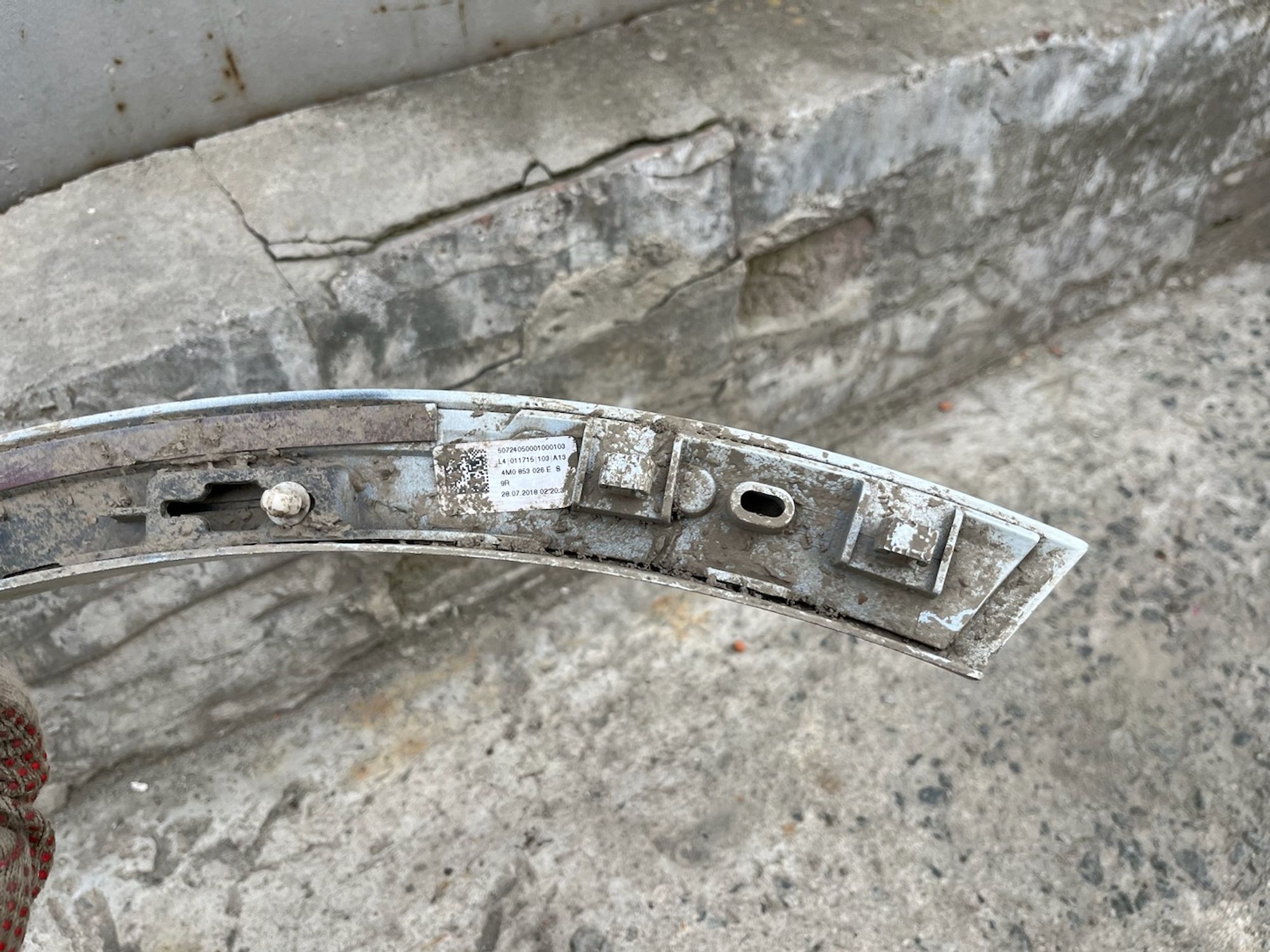 https://gcs.partsauto.market/rn-stockpro.appspot.com/thmbs/userImages/74b999aff9da8d5a09f9ff26dc196135/part/3e3c7827-2c06-4a04-9fe9-764a5f4352a0_1747998566082.jpg