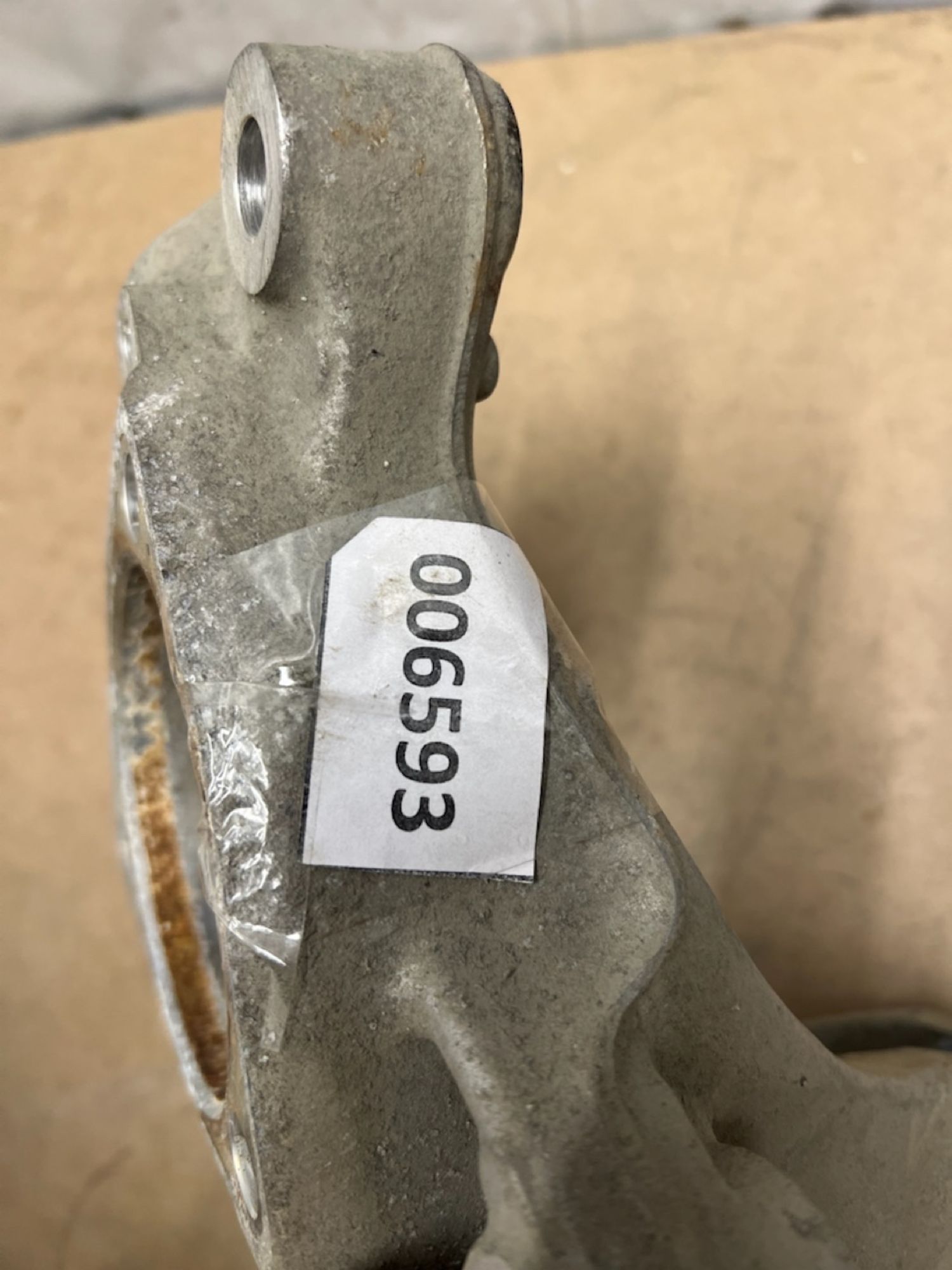 https://gcs.partsauto.market/rn-stockpro.appspot.com/thmbs/userImages/74b999aff9da8d5a09f9ff26dc196135/part/3eab290c-b9a8-4b96-9d94-a338ee12dd93_1743791389815.jpg