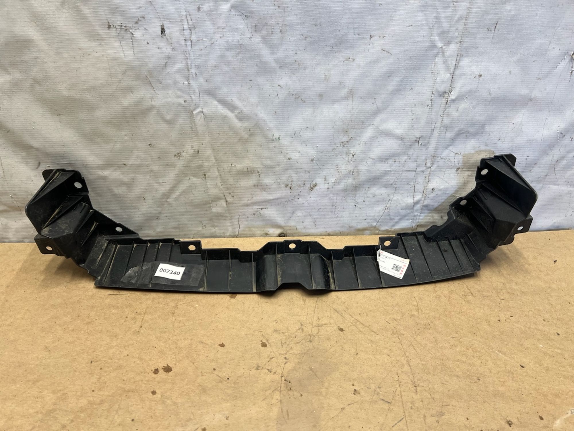 https://gcs.partsauto.market/rn-stockpro.appspot.com/thmbs/userImages/74b999aff9da8d5a09f9ff26dc196135/part/42e60ef4-81d7-4bb2-a49c-a840ace1a71d_1747910027831.jpg