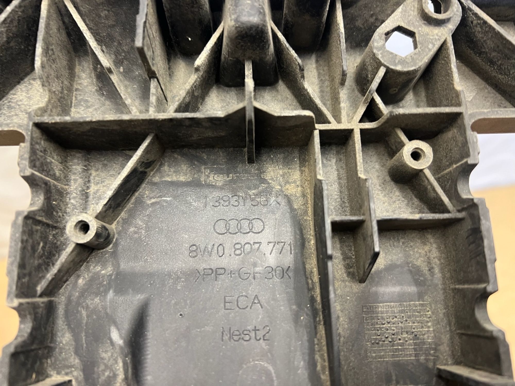 https://gcs.partsauto.market/rn-stockpro.appspot.com/thmbs/userImages/74b999aff9da8d5a09f9ff26dc196135/part/45f955ff-1ab0-4ffc-bb24-918ddac7acfe_1744895480580.jpg