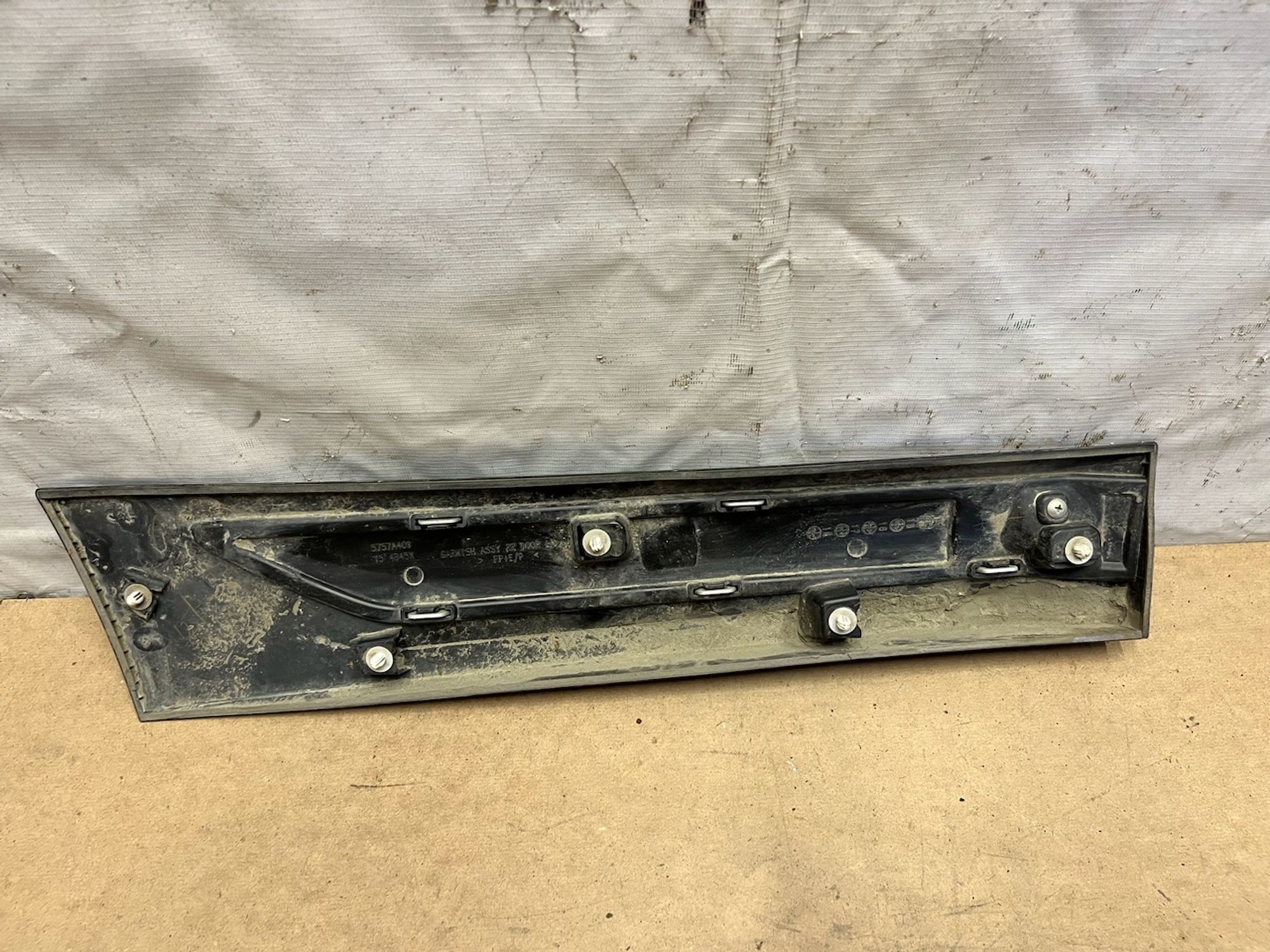 https://gcs.partsauto.market/rn-stockpro.appspot.com/thmbs/userImages/74b999aff9da8d5a09f9ff26dc196135/part/47db38c6-3512-43eb-b300-0c22f0b32c85_1747219237530.jpg