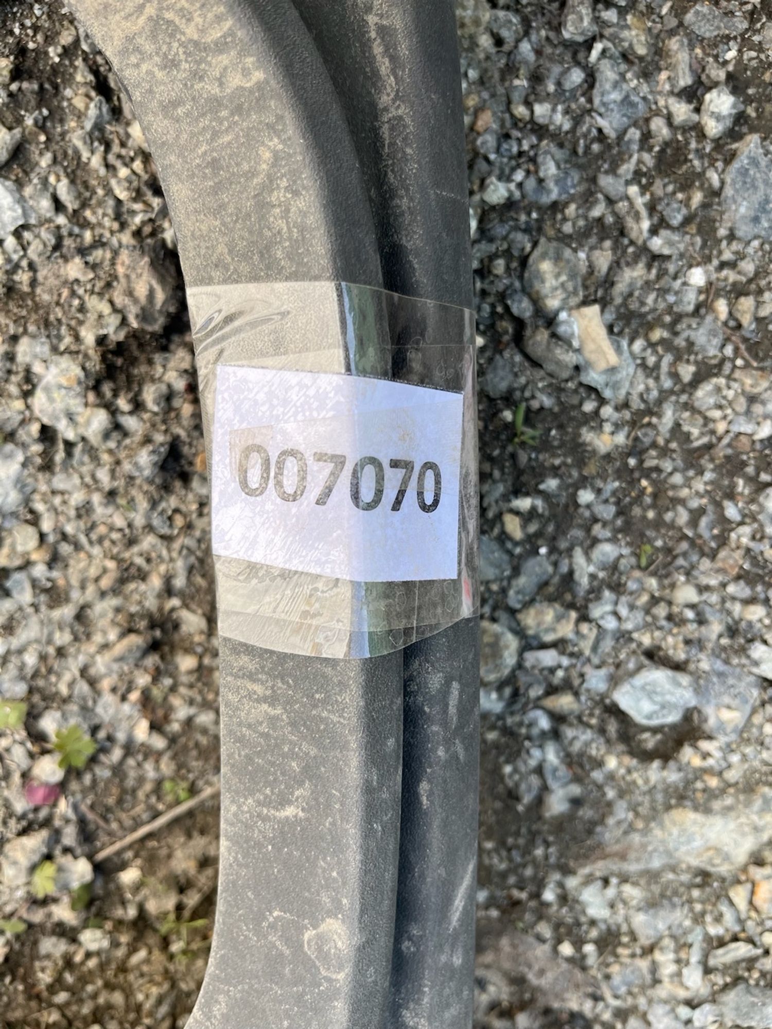 https://gcs.partsauto.market/rn-stockpro.appspot.com/thmbs/userImages/74b999aff9da8d5a09f9ff26dc196135/part/4a6d056b-ac72-4b7c-8ab7-e7077695356e_1746008401404.jpg